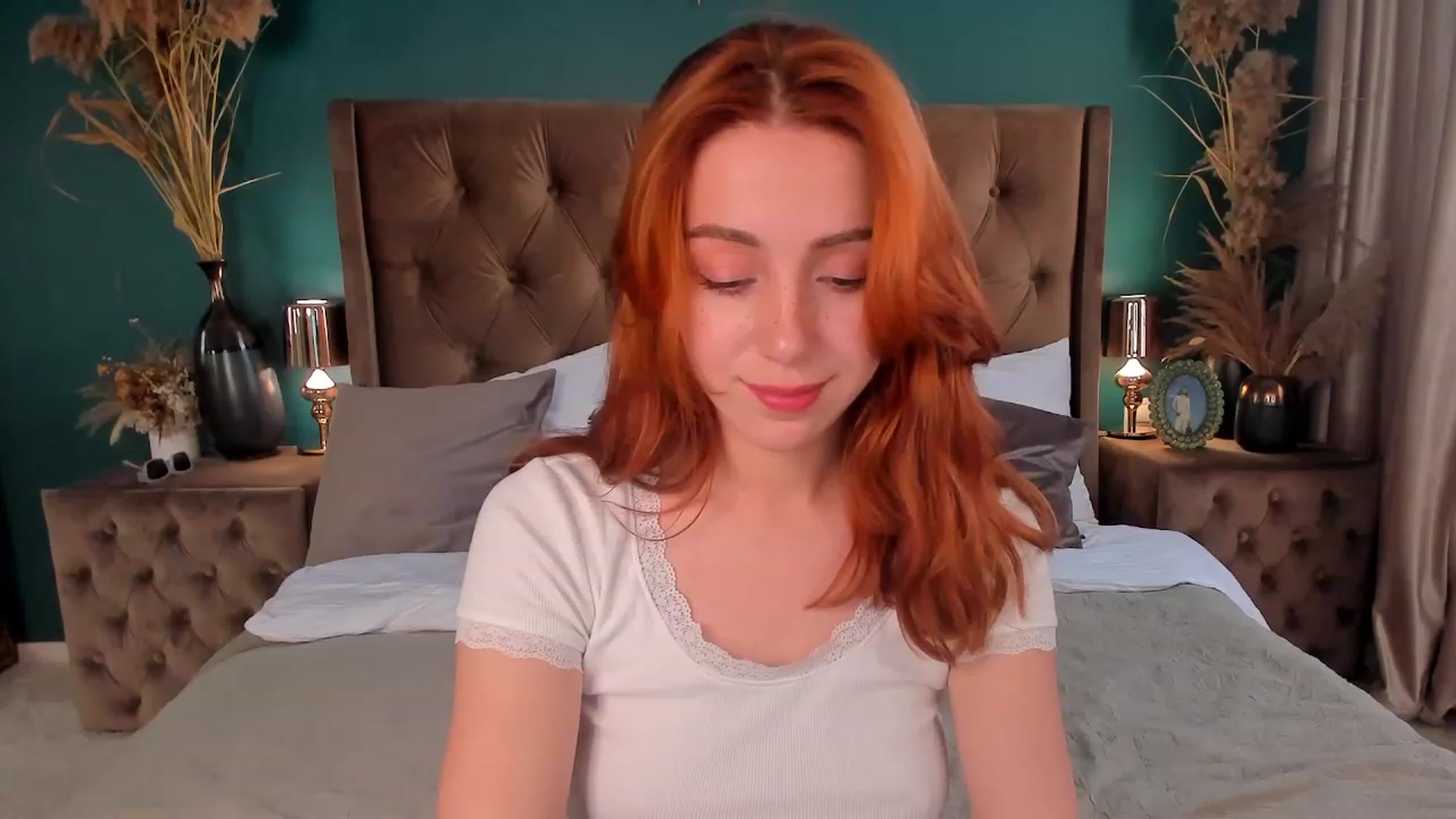 Gallery image thumbnail from ElsaYoung's myfreecams stream on, 07/28/2023, 15:37 image 11 of 20
