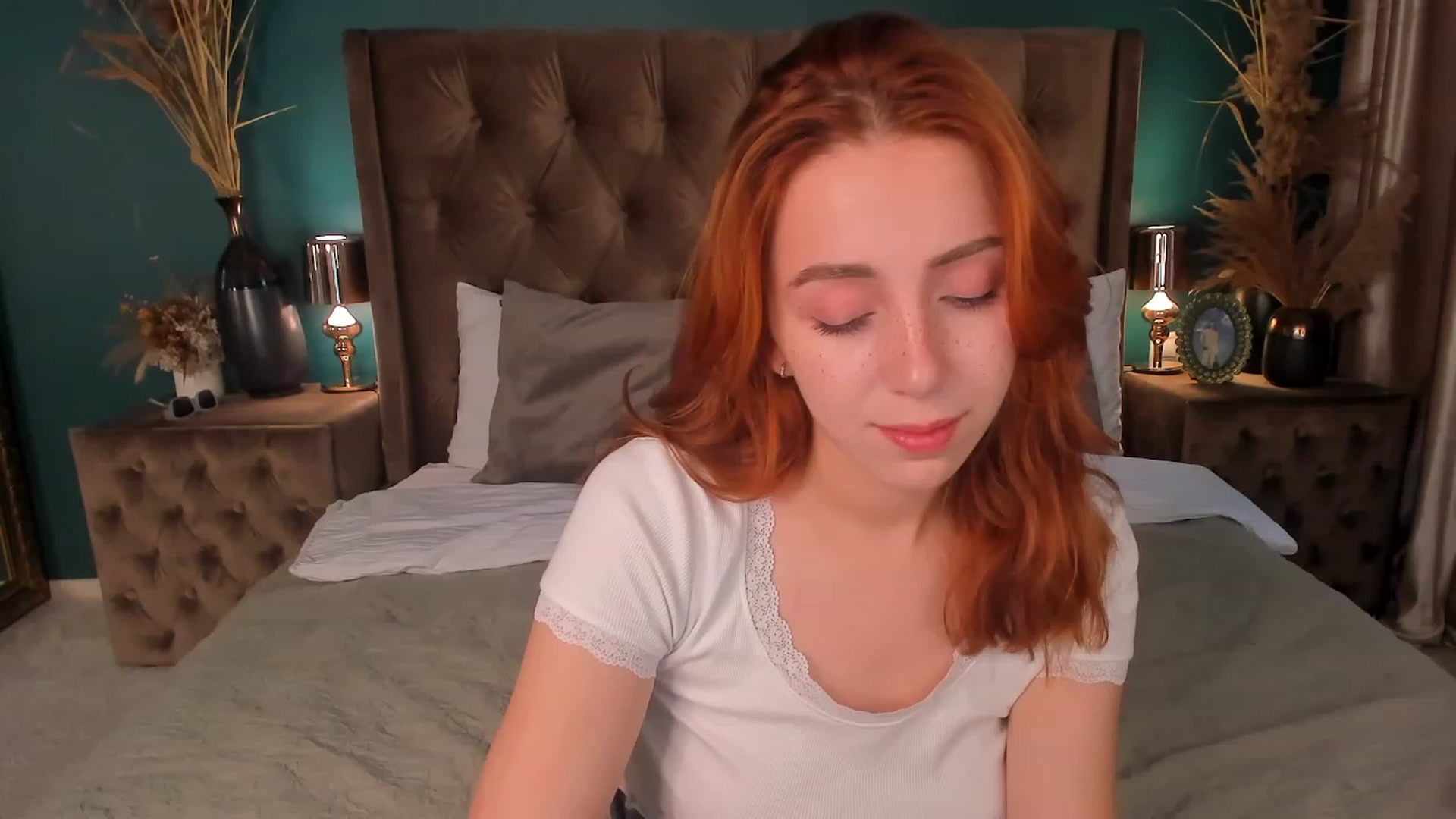Gallery image thumbnail from ElsaYoung's myfreecams stream on, 07/28/2023, 17:12 image 9 of 20