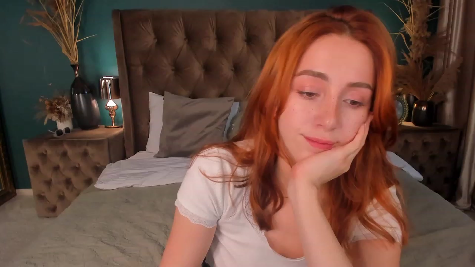 Gallery image thumbnail from ElsaYoung's myfreecams stream on, 07/28/2023, 17:12 image 7 of 20