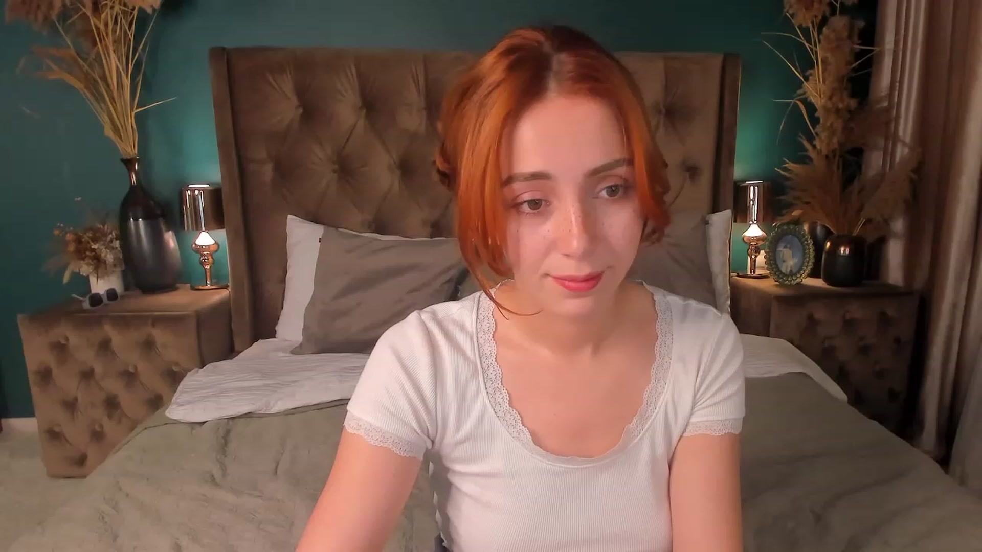 Gallery image thumbnail from ElsaYoung's myfreecams stream on, 07/28/2023, 19:13 image 3 of 20