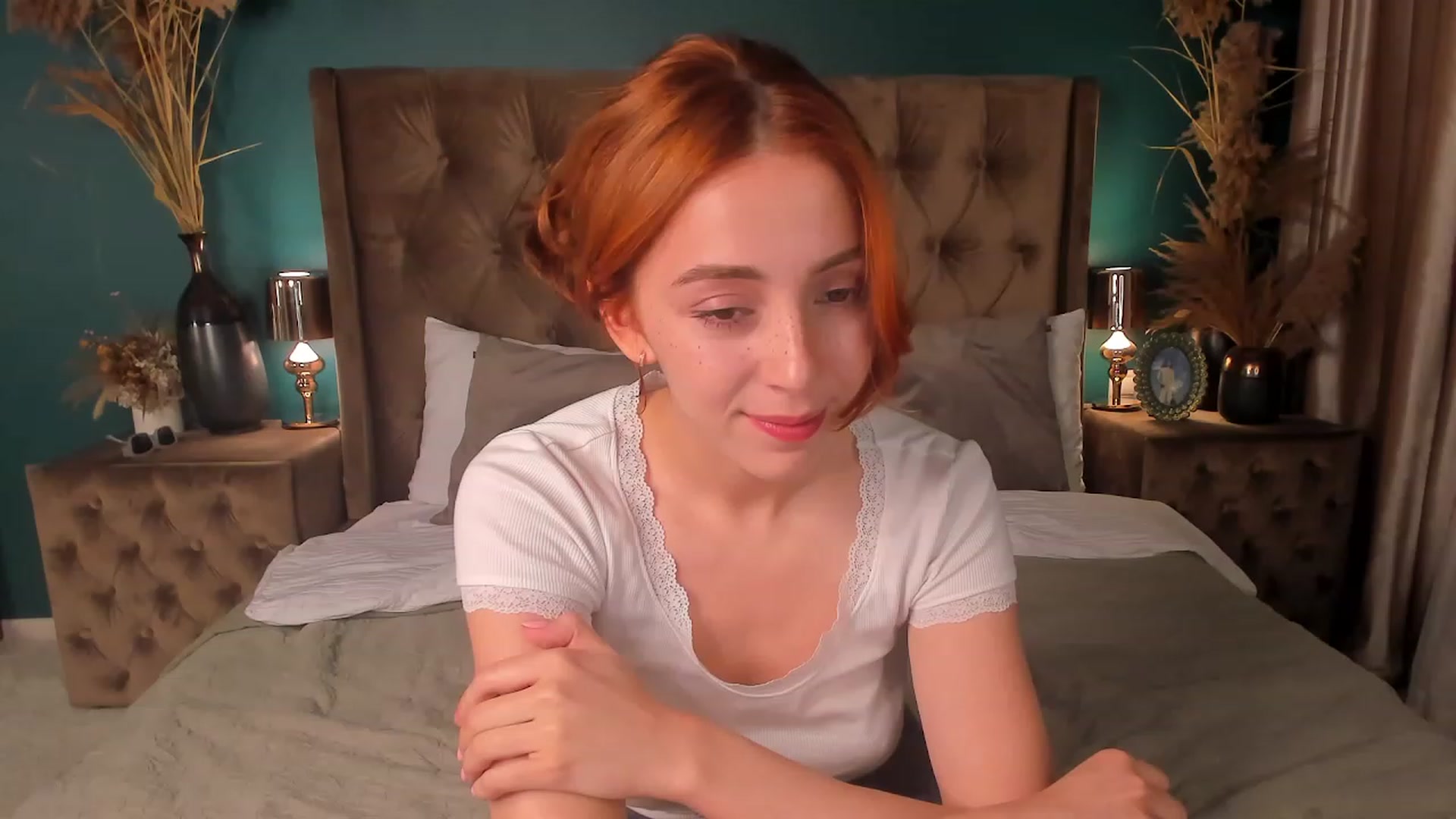 Gallery image thumbnail from ElsaYoung's myfreecams stream on, 07/28/2023, 19:13 image 9 of 20