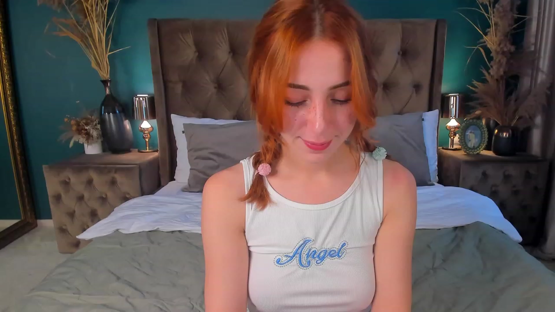Gallery image thumbnail from ElsaYoung's myfreecams stream on, 07/29/2023, 05:53 image 12 of 20