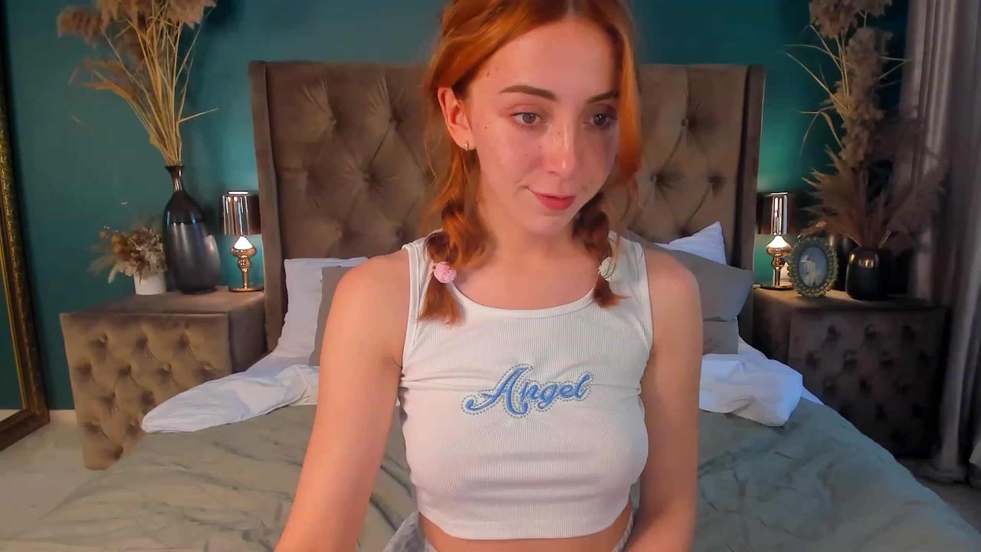 Gallery image thumbnail from ElsaYoung's myfreecams stream on, 07/29/2023, 09:31 image 2 of 20