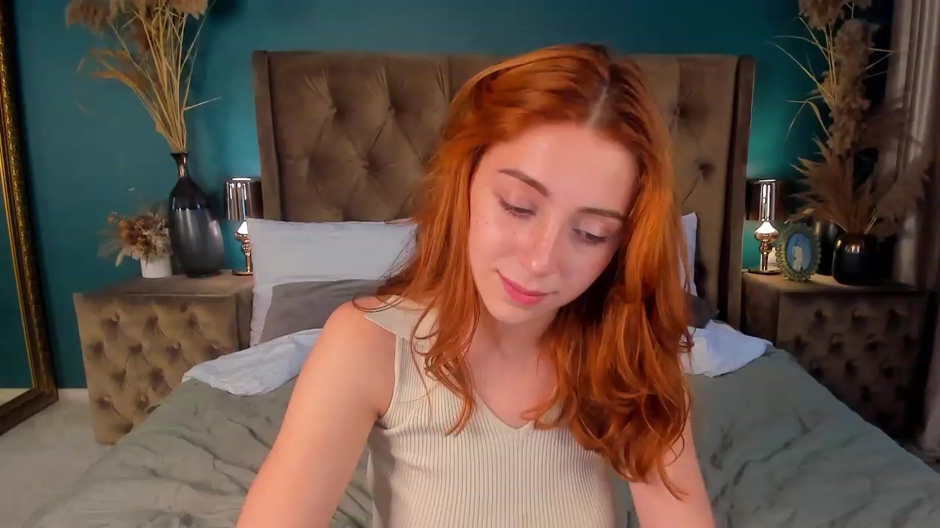 Gallery image thumbnail from ElsaYoung's myfreecams stream on, 07/30/2023, 16:28 image 6 of 20