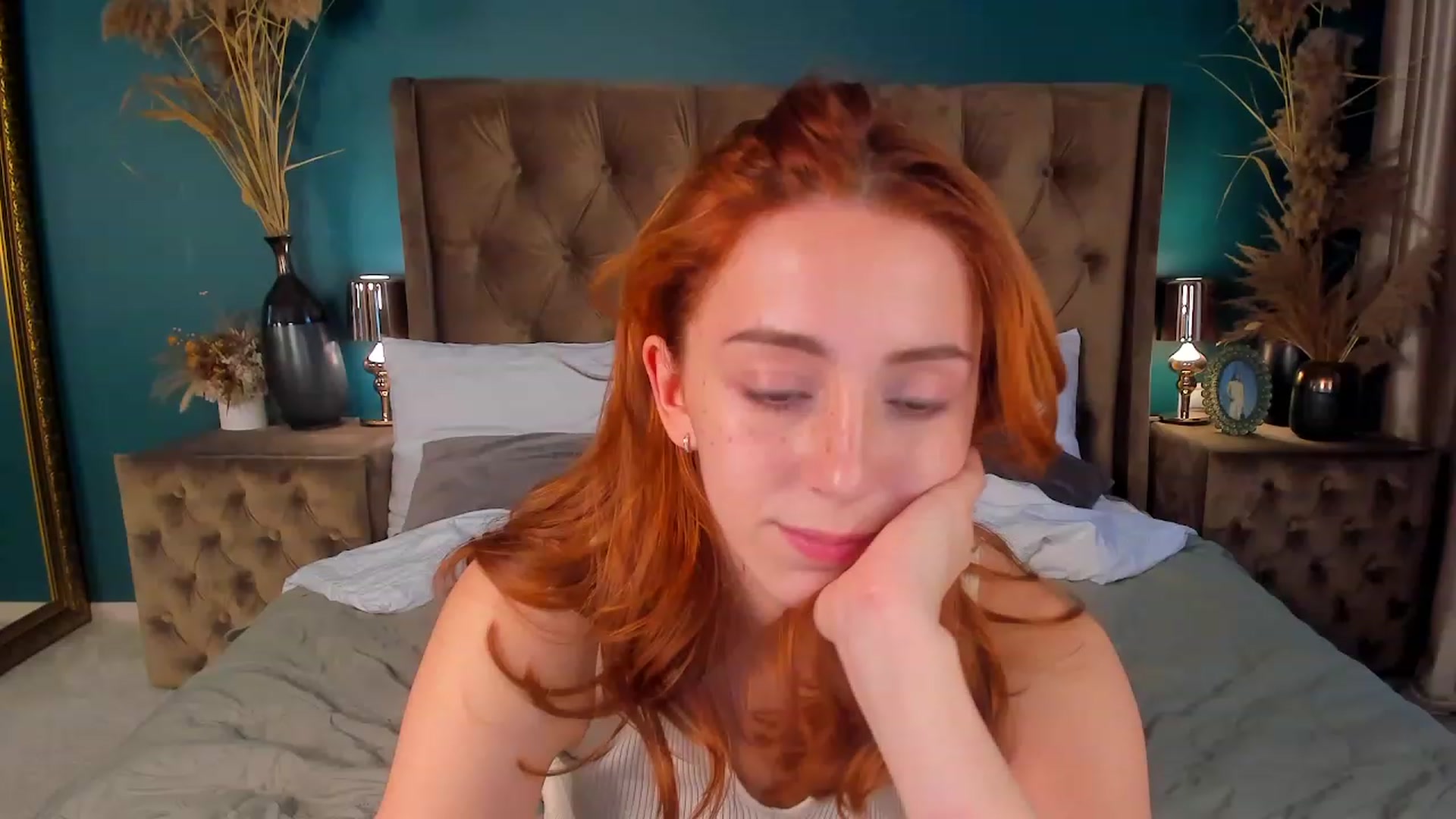 Gallery image thumbnail from ElsaYoung's myfreecams stream on, 07/30/2023, 16:28 image 18 of 20