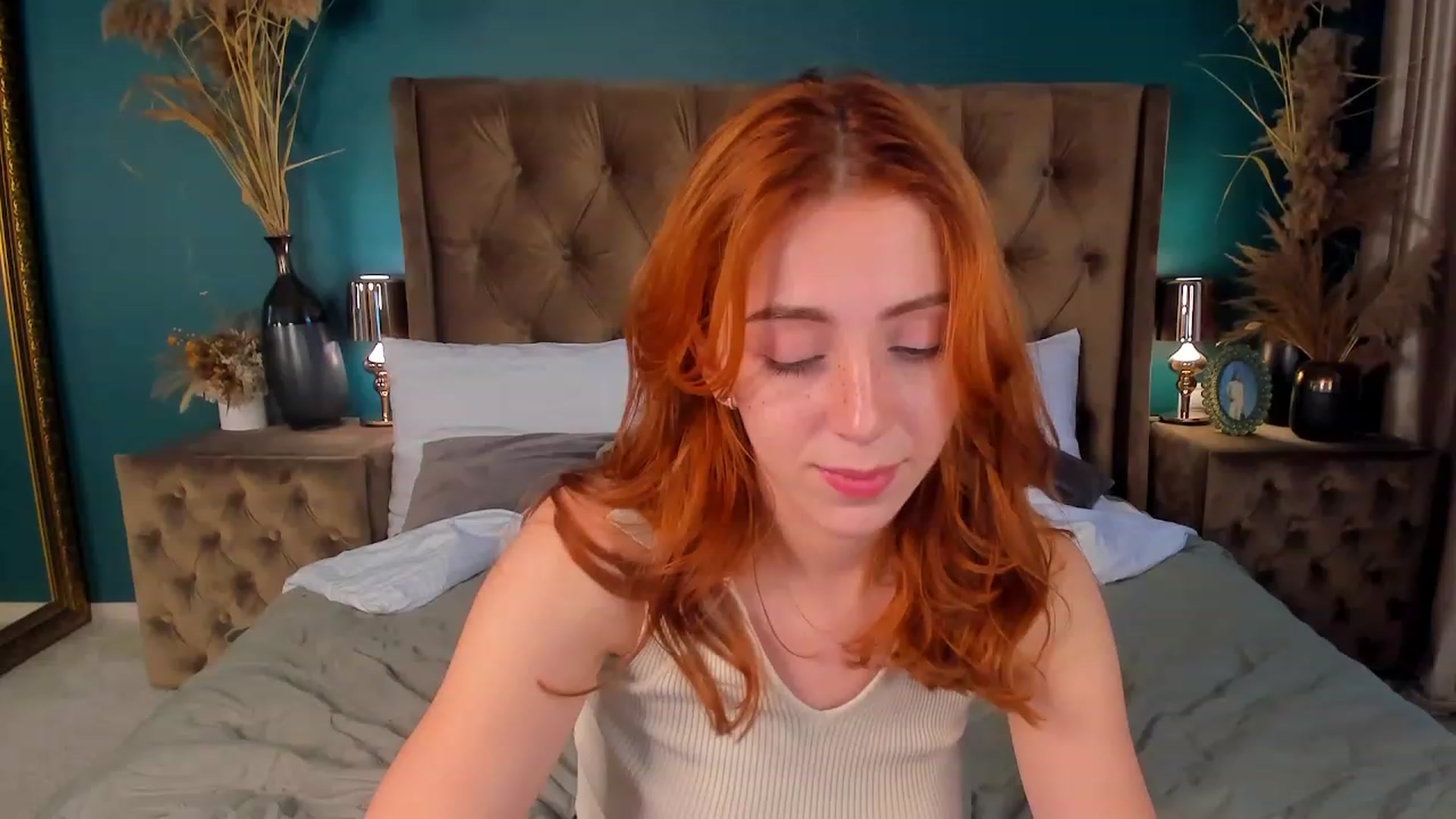 Gallery image thumbnail from ElsaYoung's myfreecams stream on, 07/30/2023, 16:28 image 16 of 20