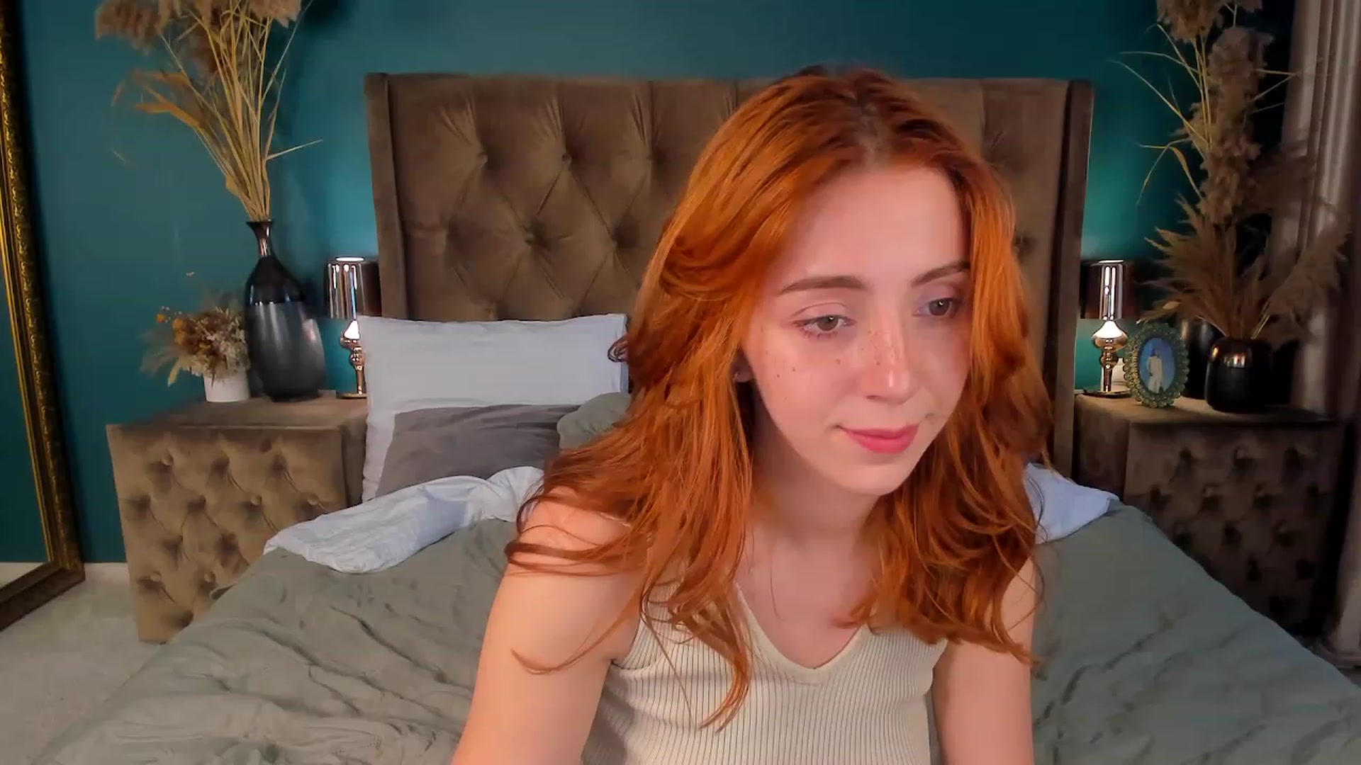 Gallery image thumbnail from ElsaYoung's myfreecams stream on, 07/30/2023, 16:28 image 10 of 20