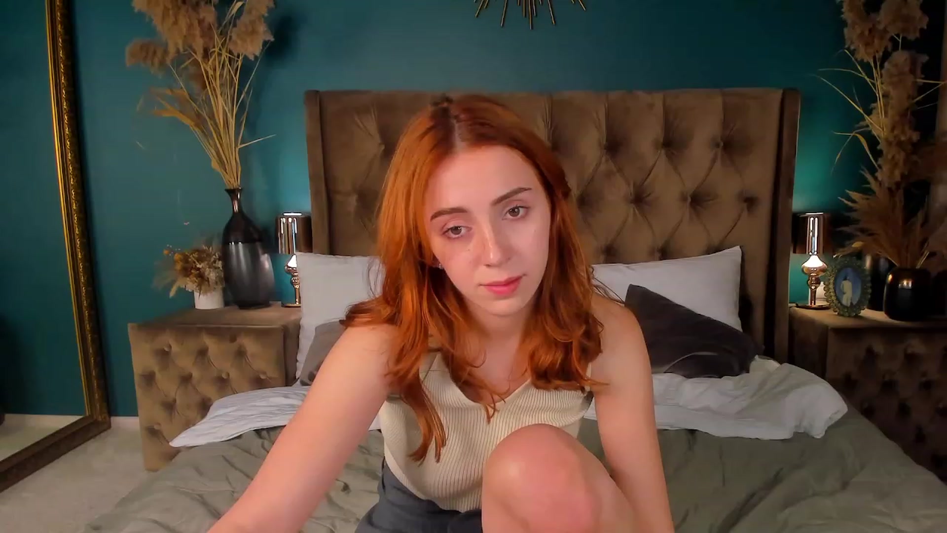 Gallery image thumbnail from ElsaYoung's myfreecams stream on, 07/30/2023, 18:39 image 7 of 20