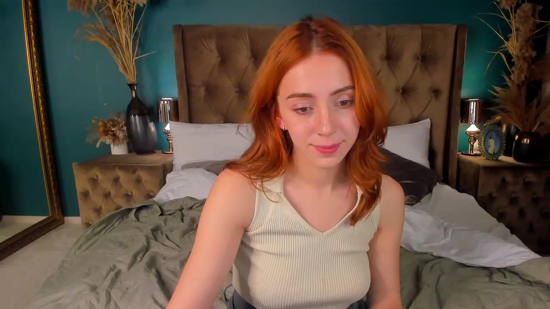 Gallery image thumbnail from ElsaYoung's myfreecams stream on, 07/30/2023, 18:39 image 8 of 20