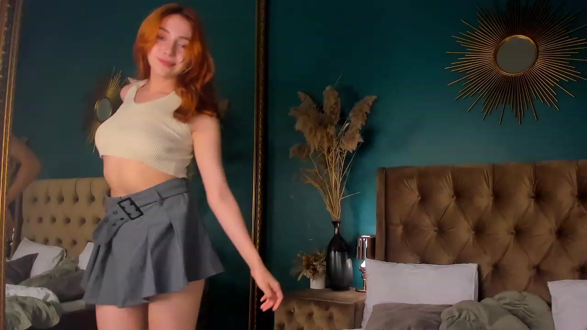 Gallery image thumbnail from ElsaYoung's myfreecams stream on, 07/30/2023, 18:39 image 1 of 20