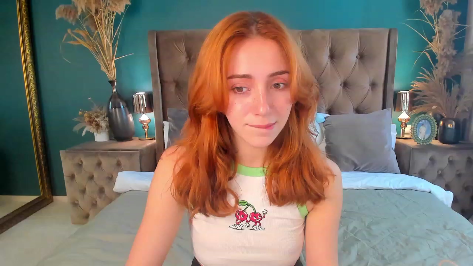Gallery image thumbnail from ElsaYoung's myfreecams stream on, 08/03/2023, 12:59 image 10 of 20