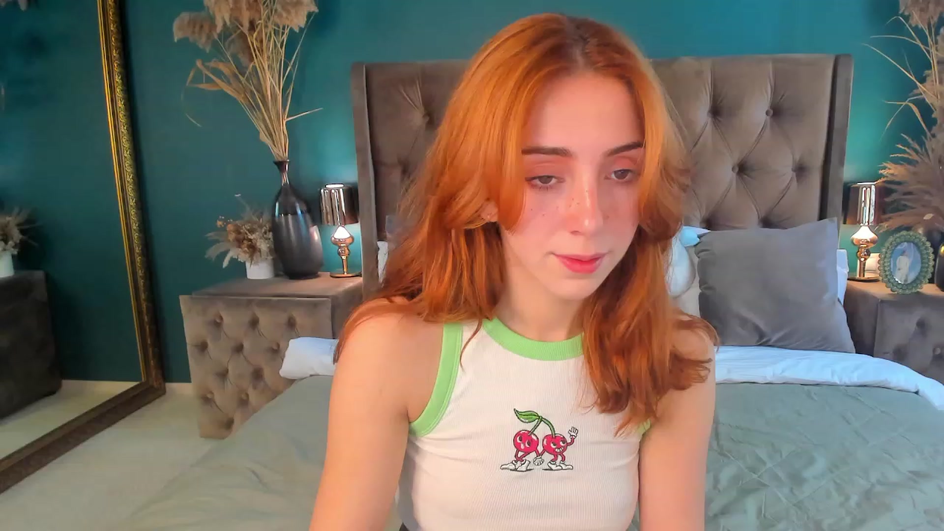 Gallery image thumbnail from ElsaYoung's myfreecams stream on, 08/03/2023, 12:59 image 6 of 20