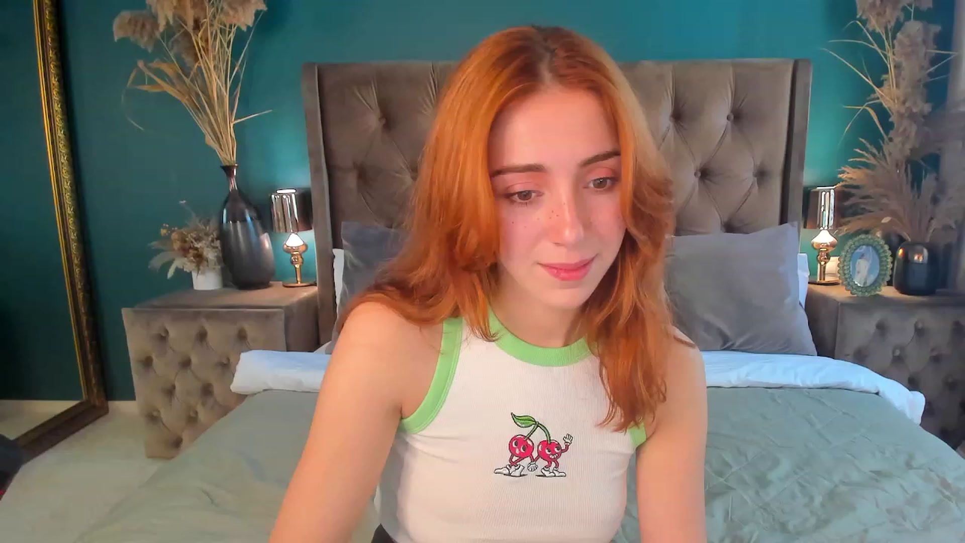 Gallery image thumbnail from ElsaYoung's myfreecams stream on, 08/03/2023, 12:59 image 8 of 20