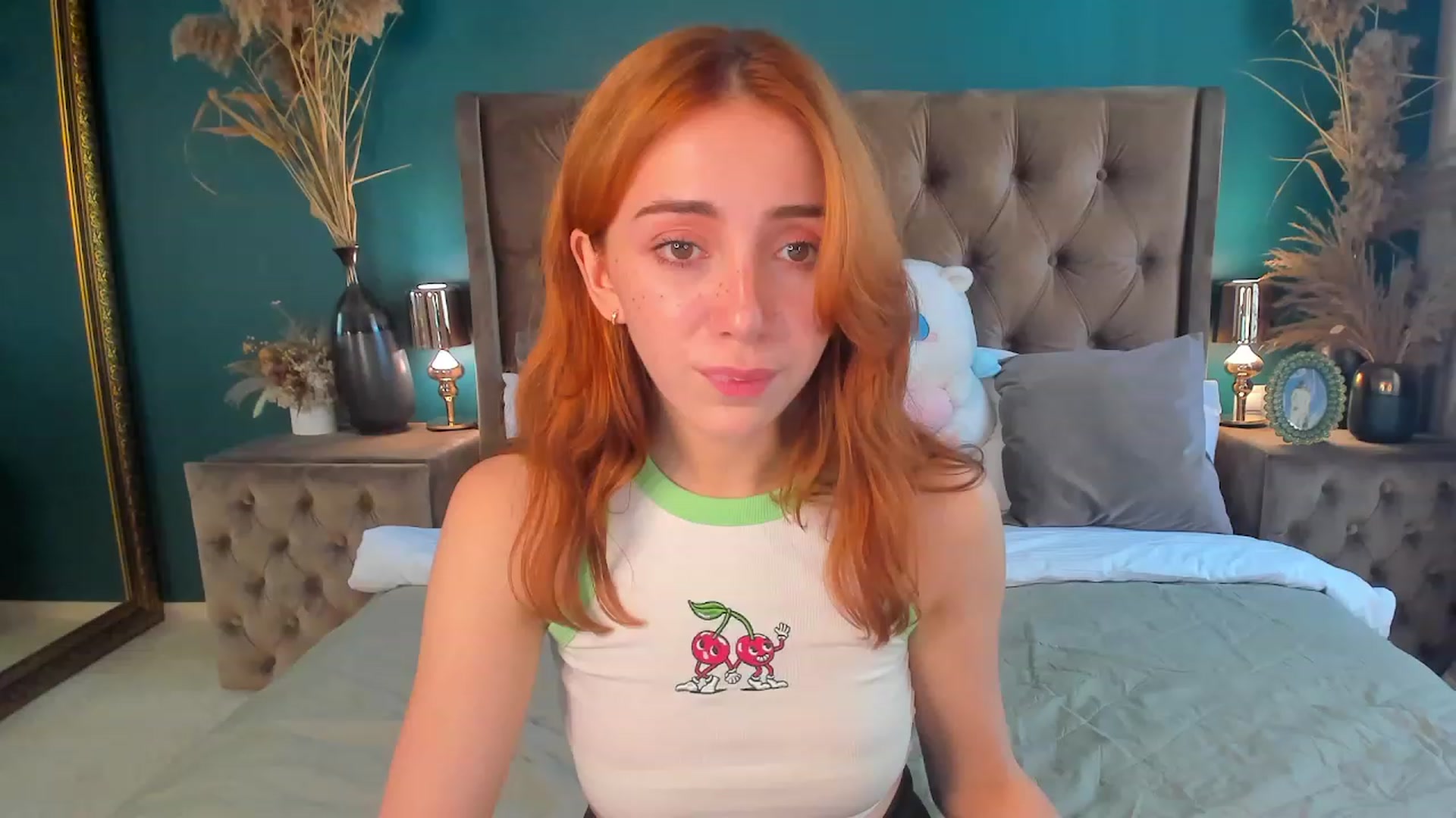 Gallery image thumbnail from ElsaYoung's myfreecams stream on, 08/03/2023, 12:59 image 12 of 20