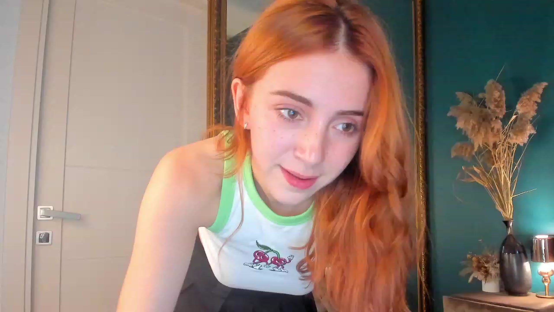 Gallery image thumbnail from ElsaYoung's myfreecams stream on, 08/03/2023, 17:52 image 9 of 20