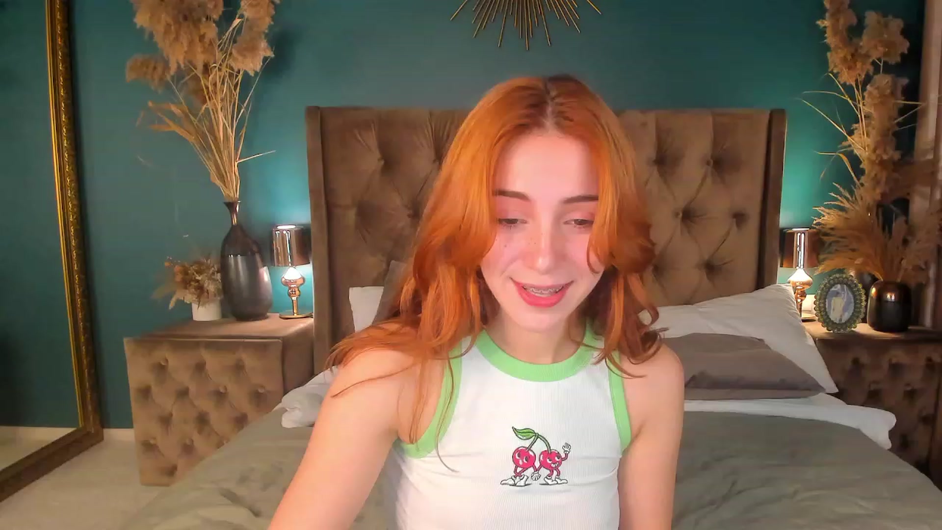 Gallery image thumbnail from ElsaYoung's myfreecams stream on, 08/03/2023, 17:52 image 14 of 20