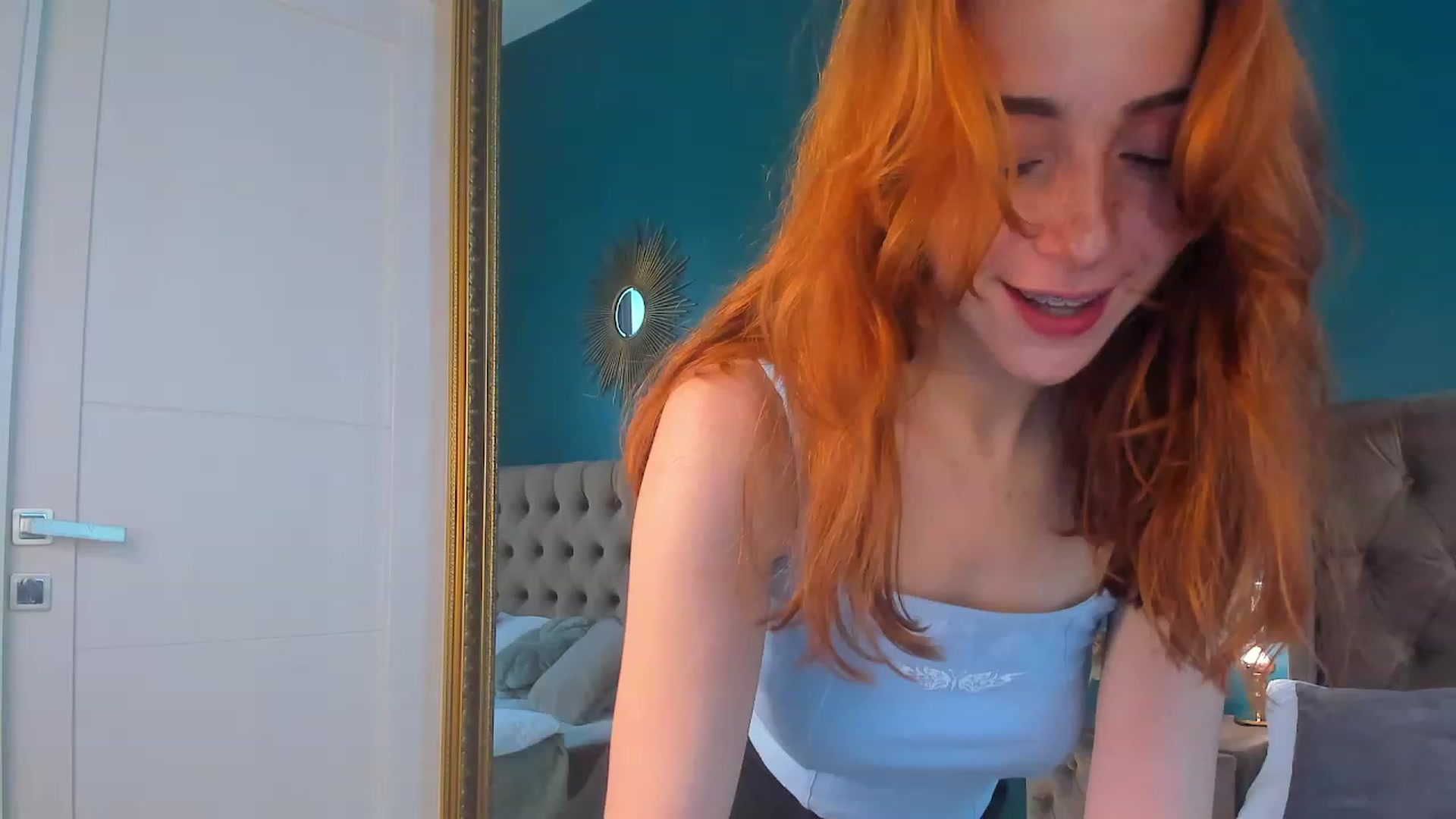 Gallery image thumbnail from ElsaYoung's myfreecams stream on, 08/04/2023, 13:07 image 20 of 20