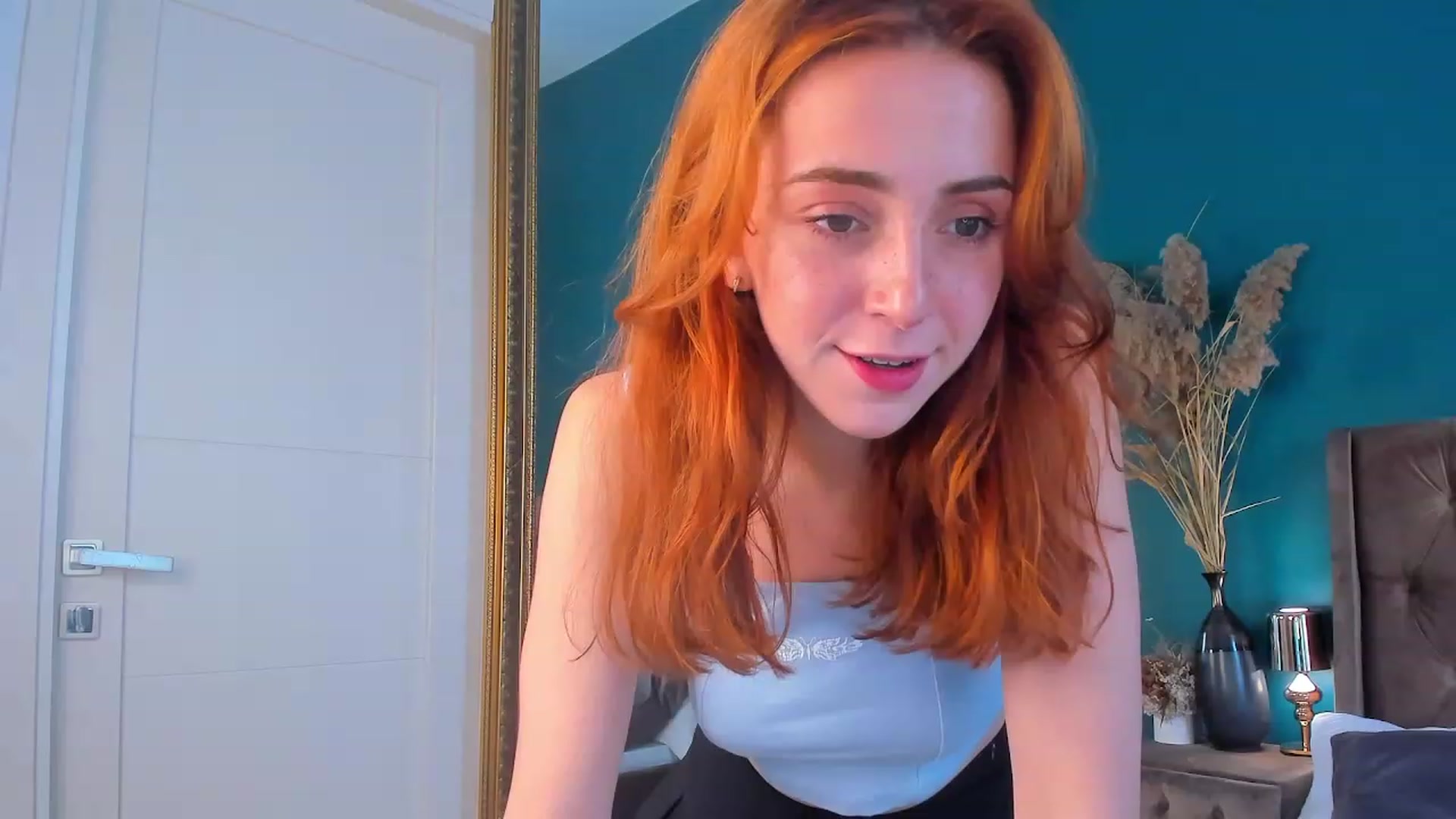Gallery image thumbnail from ElsaYoung's myfreecams stream on, 08/04/2023, 14:11 image 9 of 20