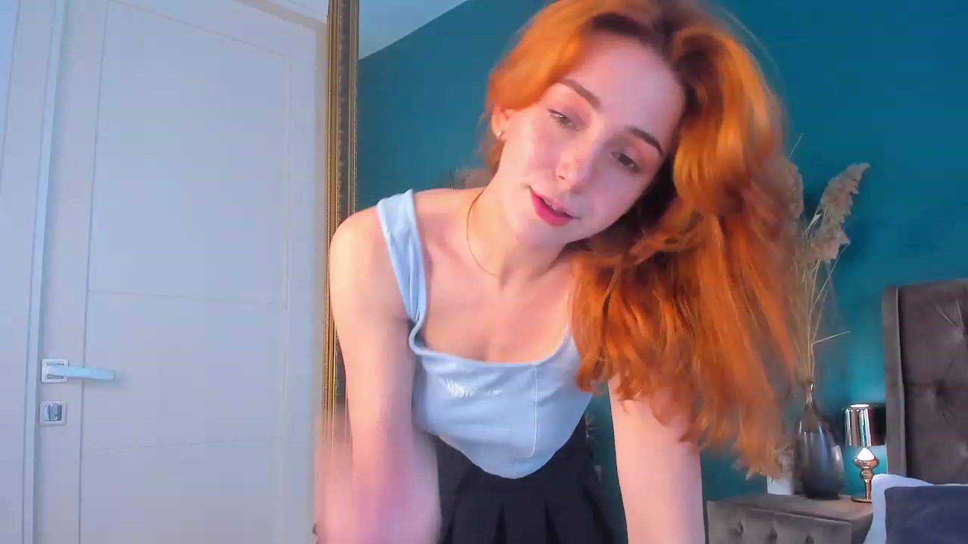Gallery image thumbnail from ElsaYoung's myfreecams stream on, 08/04/2023, 14:11 image 17 of 20