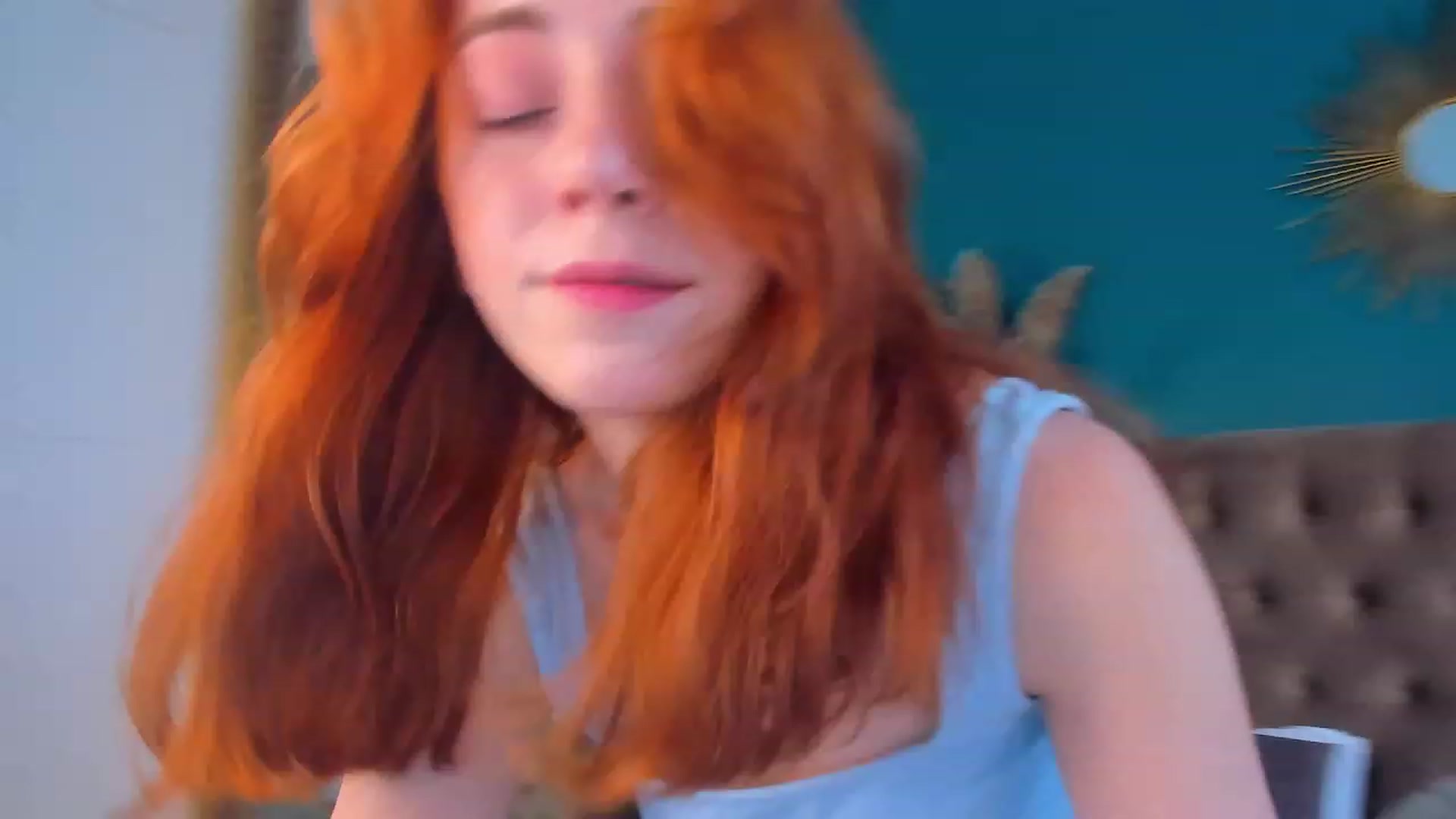 Gallery image thumbnail from ElsaYoung's myfreecams stream on, 08/04/2023, 15:13 image 13 of 20