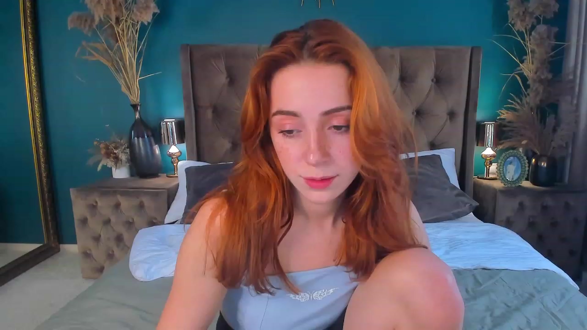 Gallery image thumbnail from ElsaYoung's myfreecams stream on, 08/04/2023, 15:13 image 18 of 20