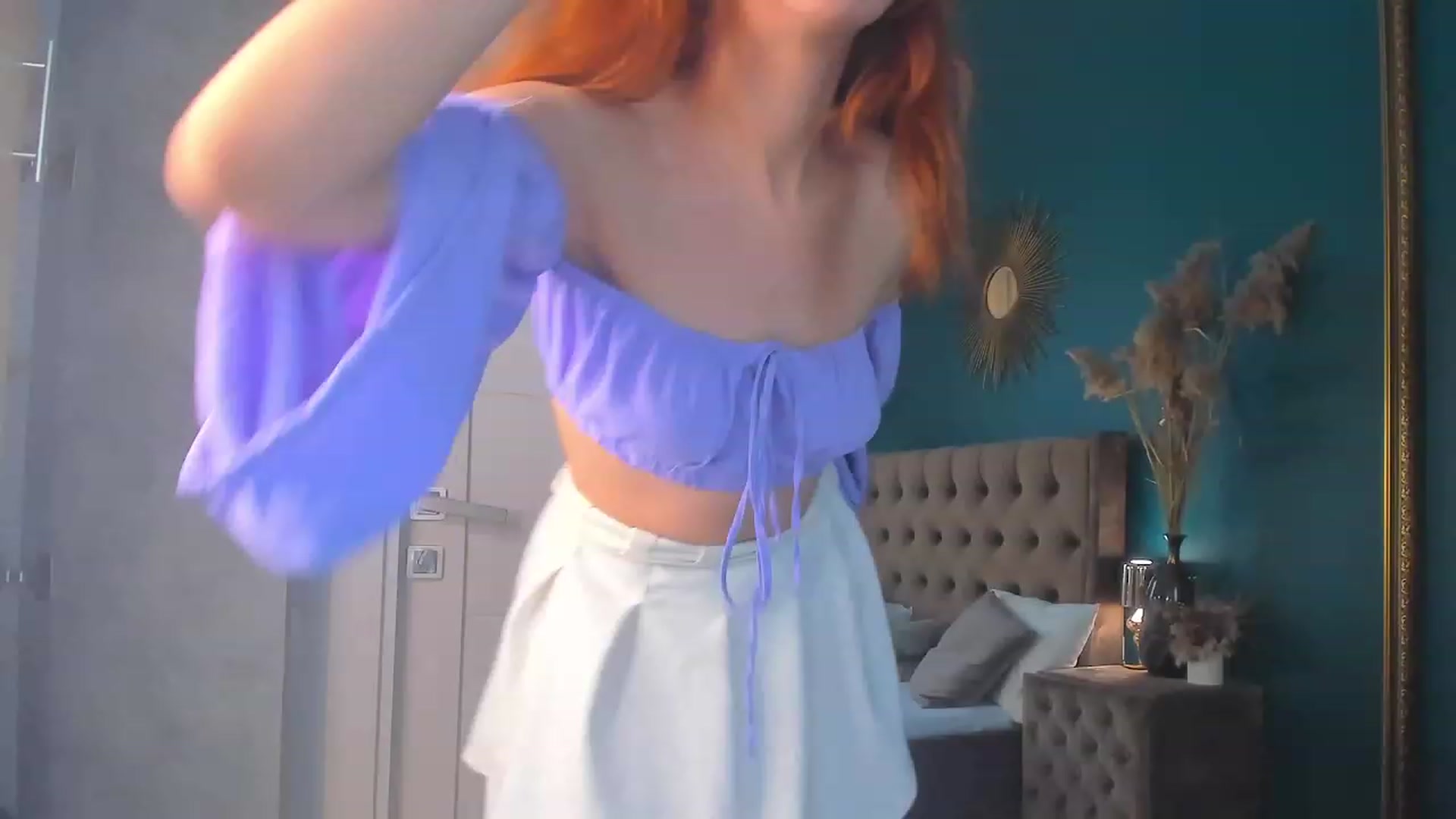 Gallery image thumbnail from ElsaYoung's myfreecams stream on, 08/05/2023, 13:23 image 5 of 20
