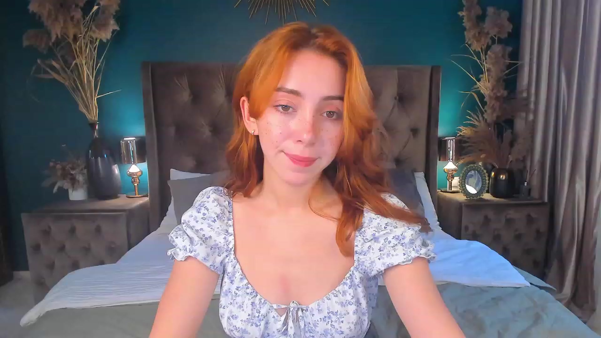 Gallery image thumbnail from ElsaYoung's myfreecams stream on, 08/08/2023, 13:37 image 15 of 20