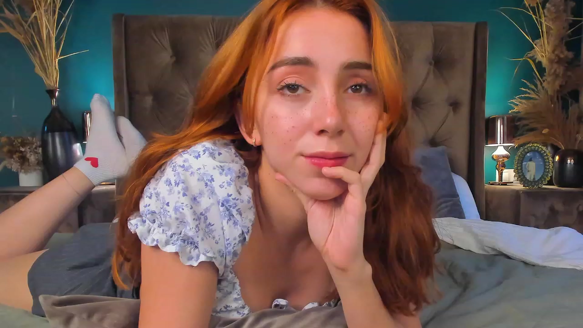 Gallery image thumbnail from ElsaYoung's myfreecams stream on, 08/08/2023, 17:15 image 16 of 20