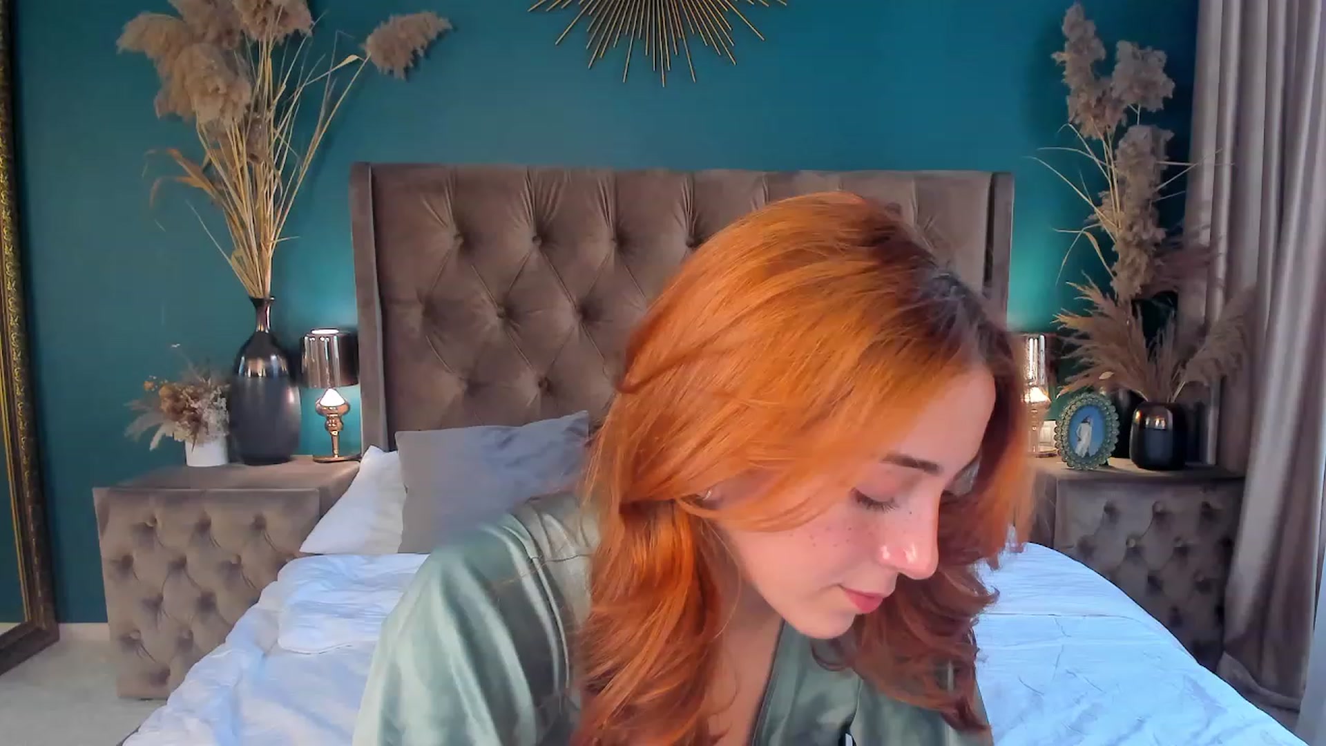 Gallery image thumbnail from ElsaYoung's myfreecams stream on, 08/11/2023, 12:37 image 13 of 20