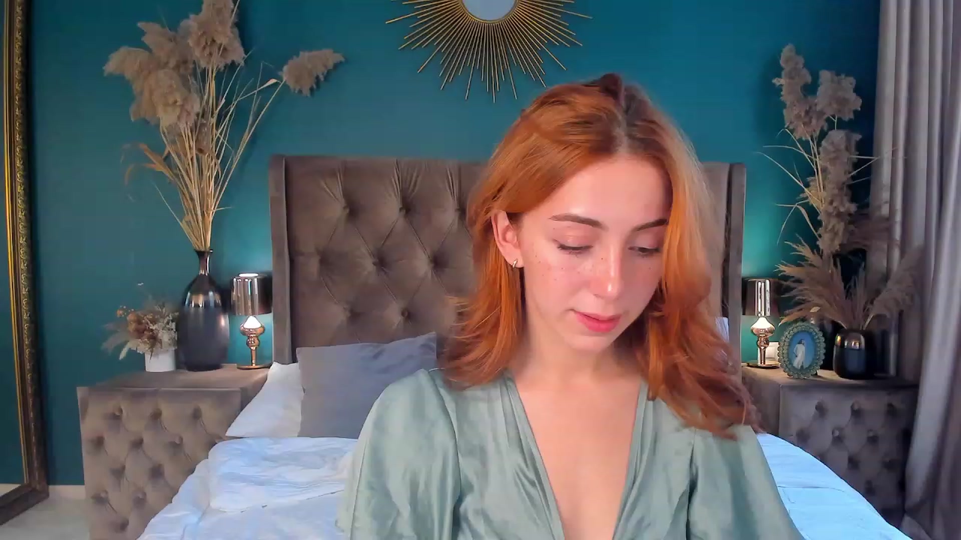Gallery image thumbnail from ElsaYoung's myfreecams stream on, 08/11/2023, 12:37 image 19 of 20