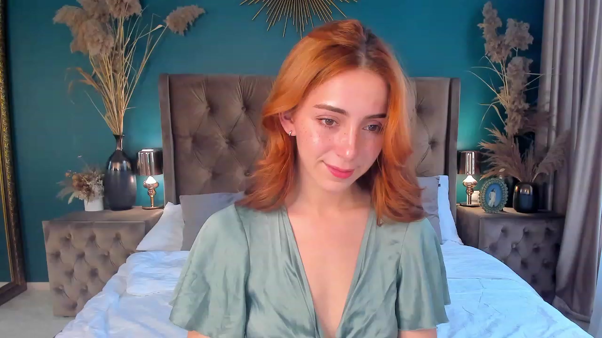 Gallery image thumbnail from ElsaYoung's myfreecams stream on, 08/11/2023, 12:37 image 5 of 20