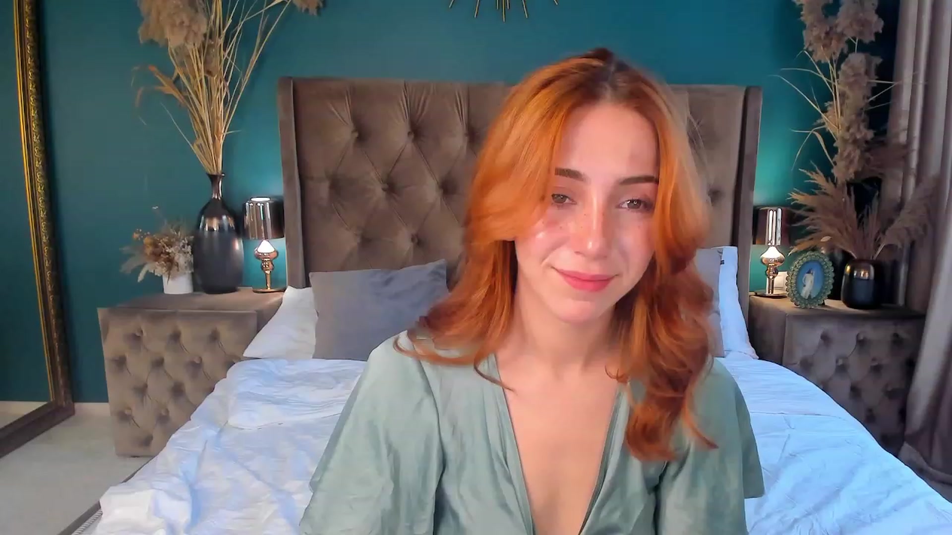 Gallery image thumbnail from ElsaYoung's myfreecams stream on, 08/11/2023, 13:28 image 5 of 20