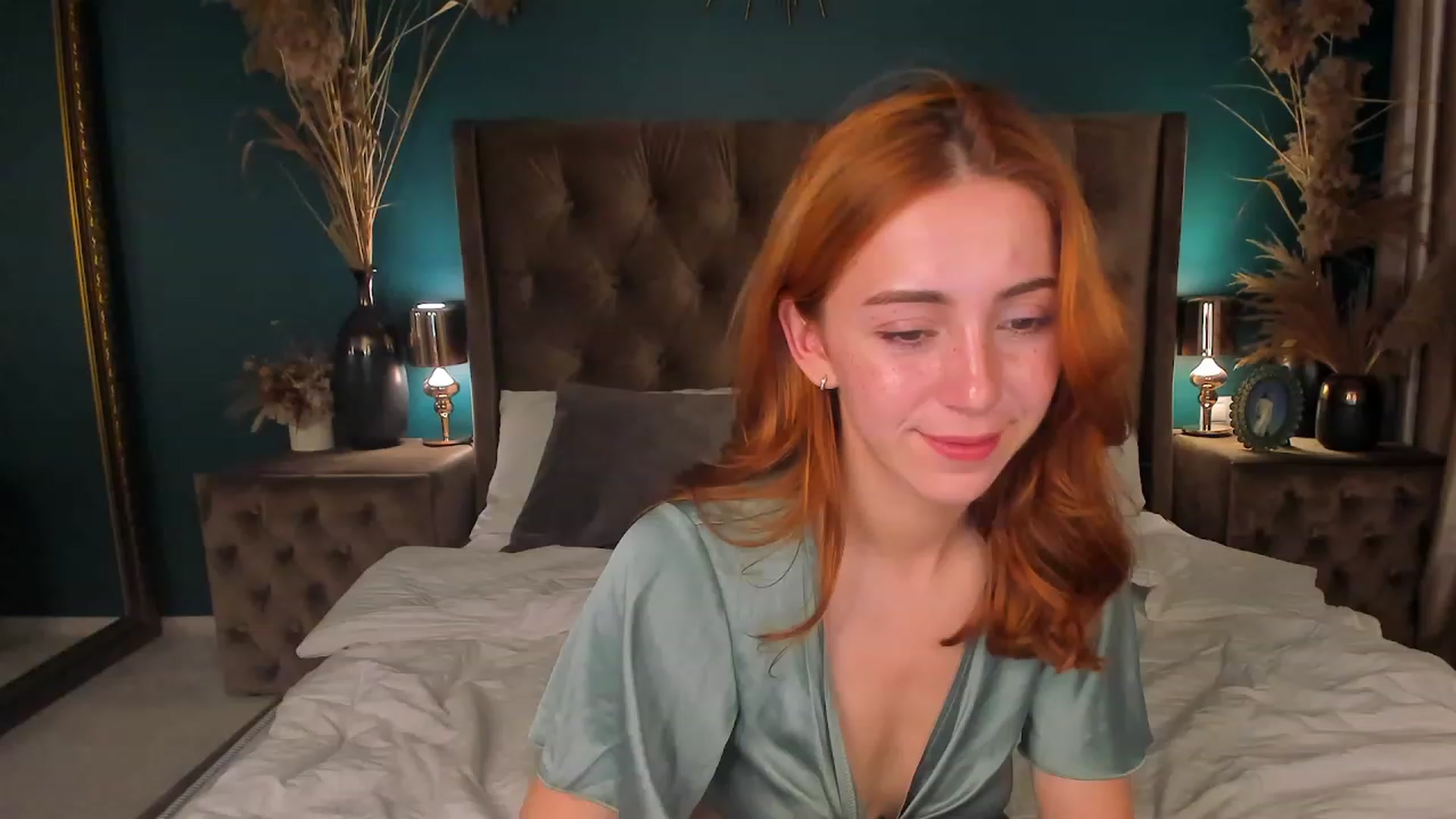 Gallery image thumbnail from ElsaYoung's myfreecams stream on, 08/11/2023, 19:01 image 11 of 20
