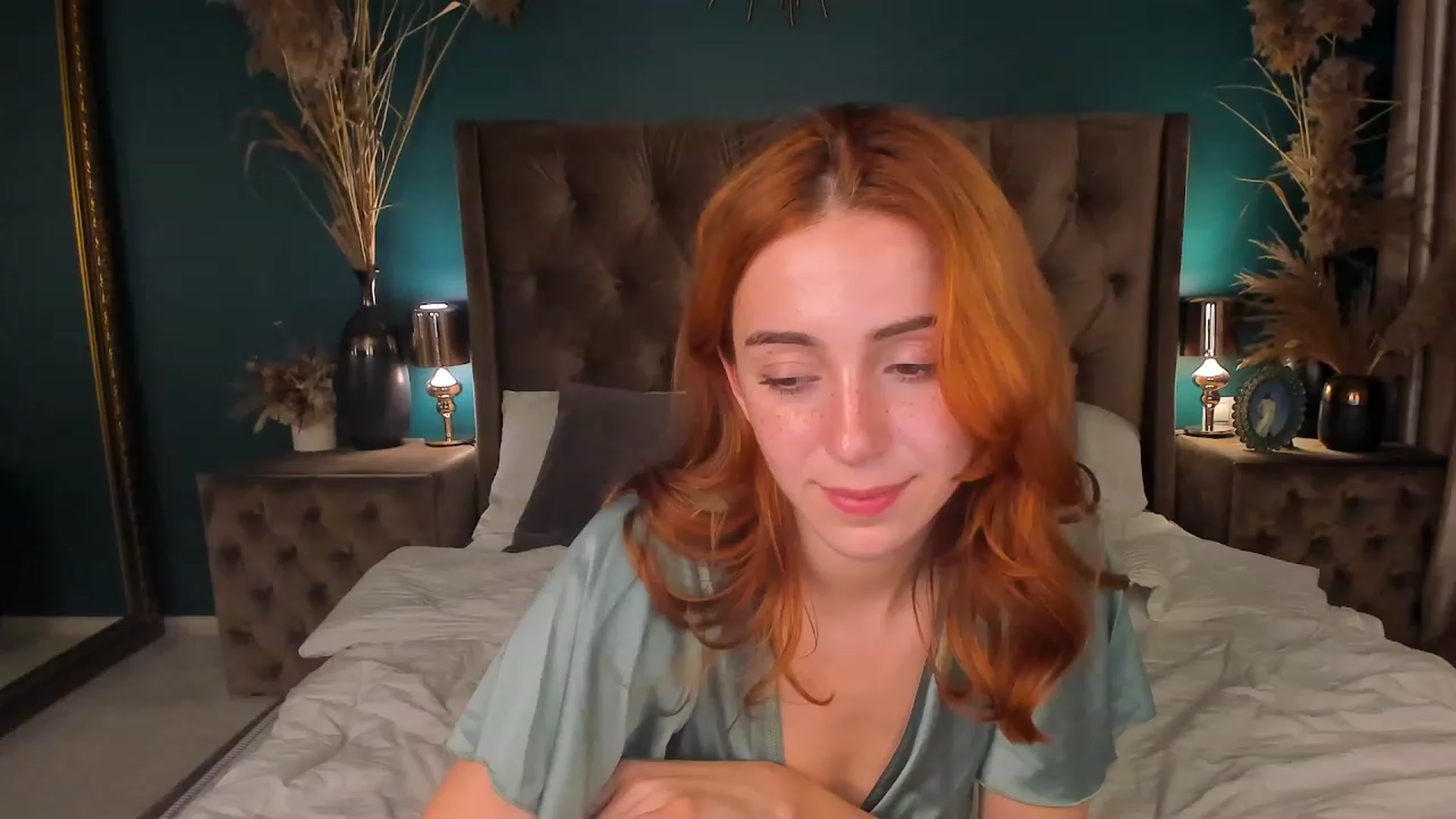 Gallery image thumbnail from ElsaYoung's myfreecams stream on, 08/11/2023, 19:01 image 14 of 20