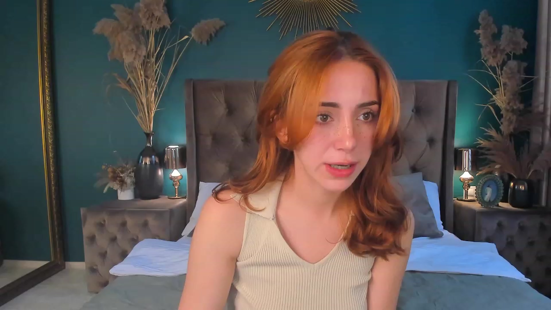 Gallery image thumbnail from ElsaYoung's myfreecams stream on, 08/12/2023, 07:04 image 4 of 20