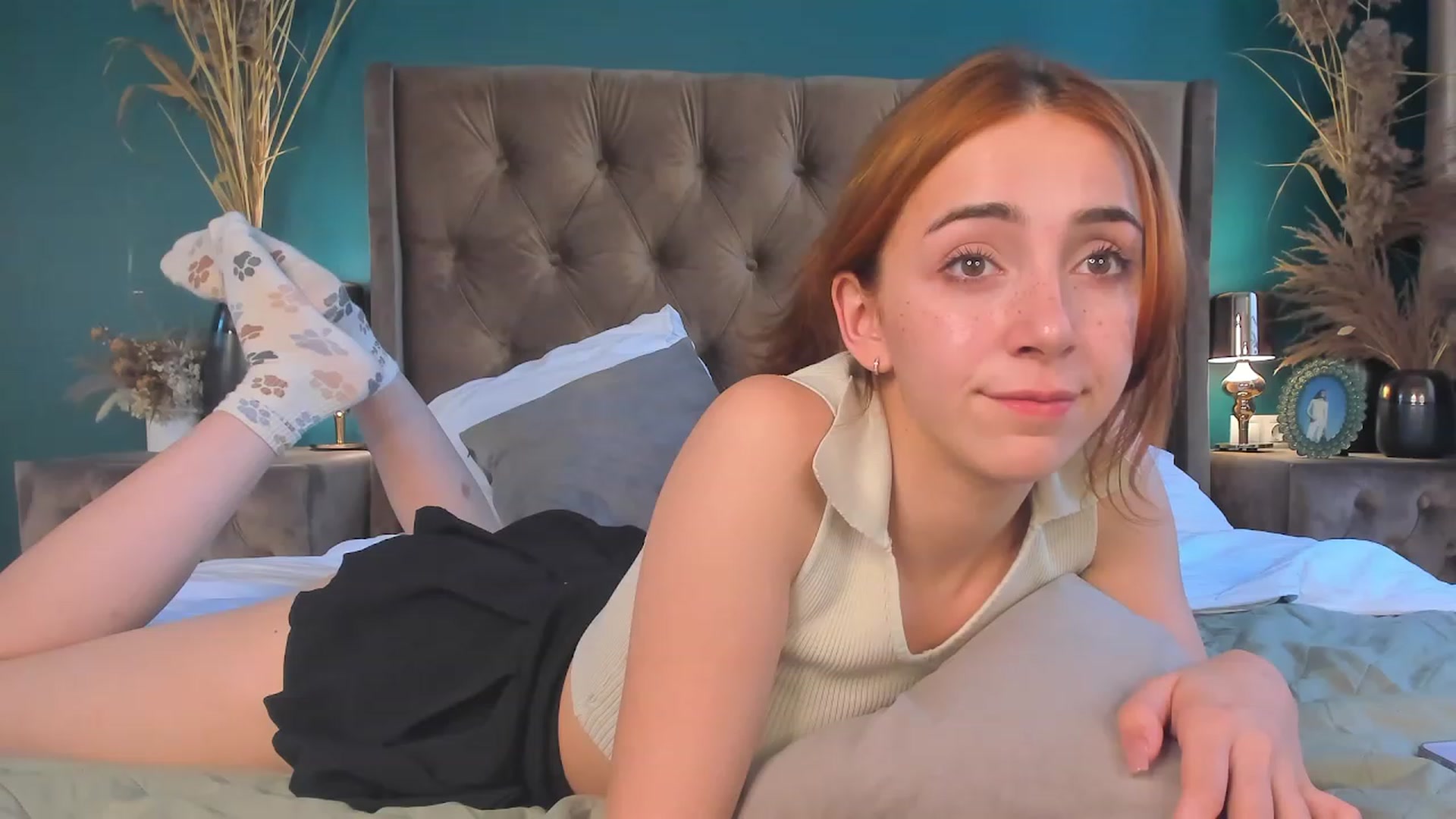 Gallery image thumbnail from ElsaYoung's myfreecams stream on, 08/12/2023, 11:10 image 14 of 20