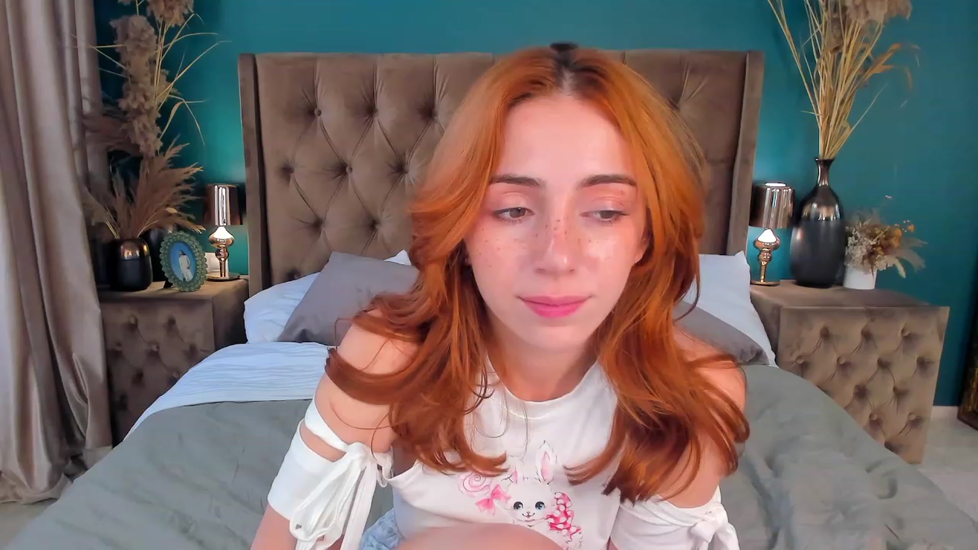 Gallery image thumbnail from ElsaYoung's myfreecams stream on, 08/13/2023, 15:51 image 18 of 20