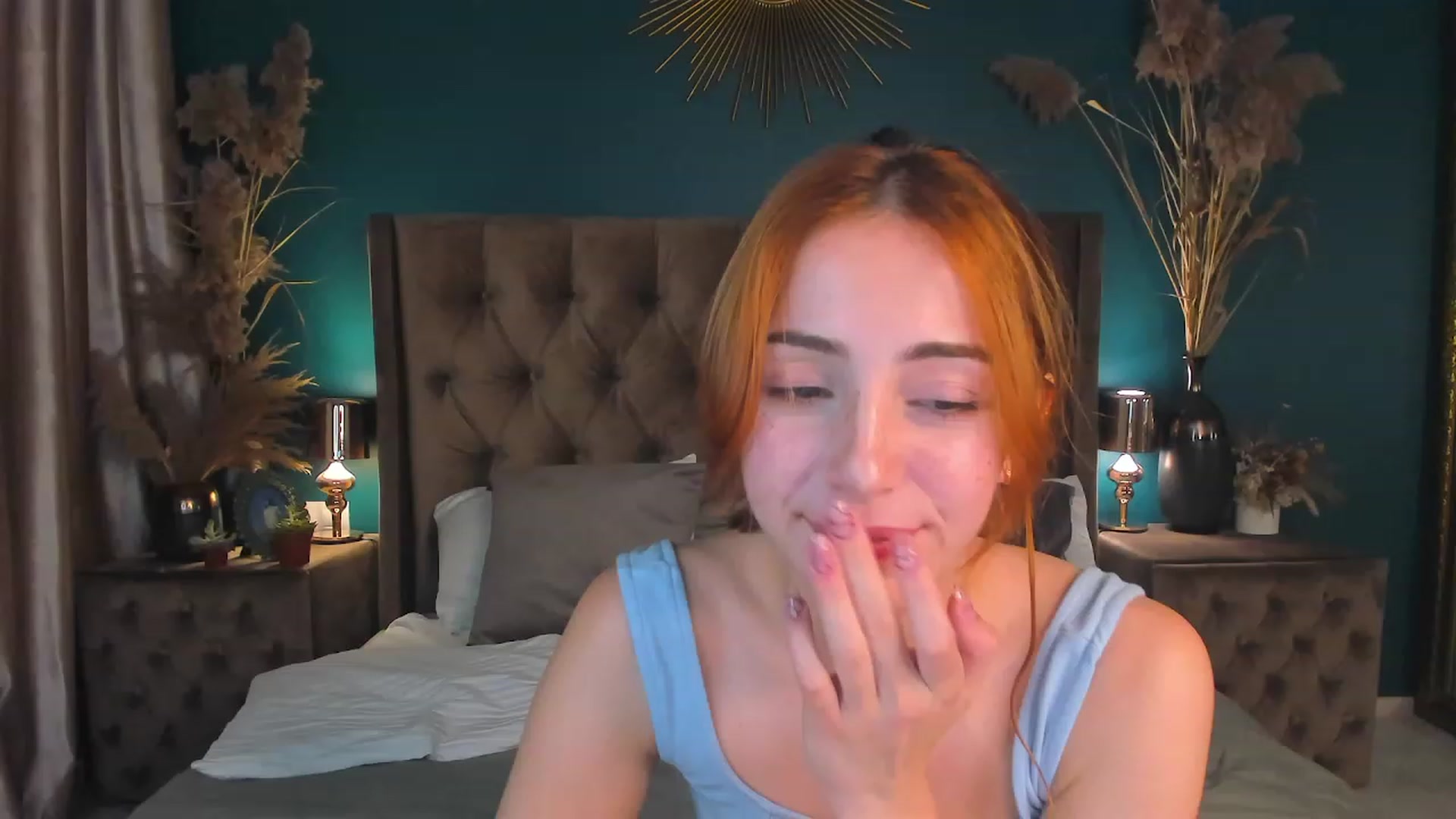 Gallery image thumbnail from ElsaYoung's myfreecams stream on, 08/15/2023, 19:18 image 11 of 20