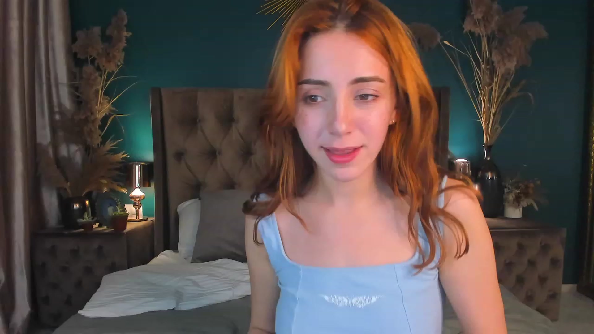 Gallery image thumbnail from ElsaYoung's myfreecams stream on, 08/15/2023, 19:18 image 9 of 20