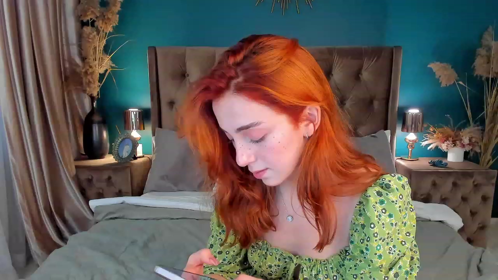 Gallery image thumbnail from ElsaYoung's myfreecams stream on, 08/18/2023, 13:01 image 14 of 20
