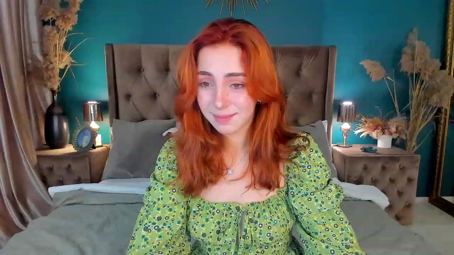 Gallery image thumbnail from ElsaYoung's myfreecams stream on, 08/18/2023, 13:01 image 8 of 20
