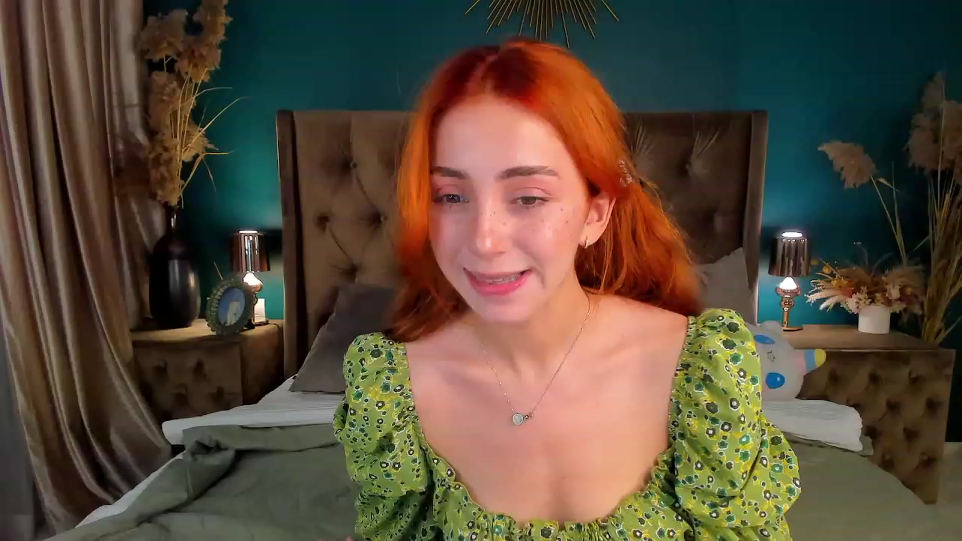 Gallery image thumbnail from ElsaYoung's myfreecams stream on, 08/18/2023, 14:28 image 19 of 20