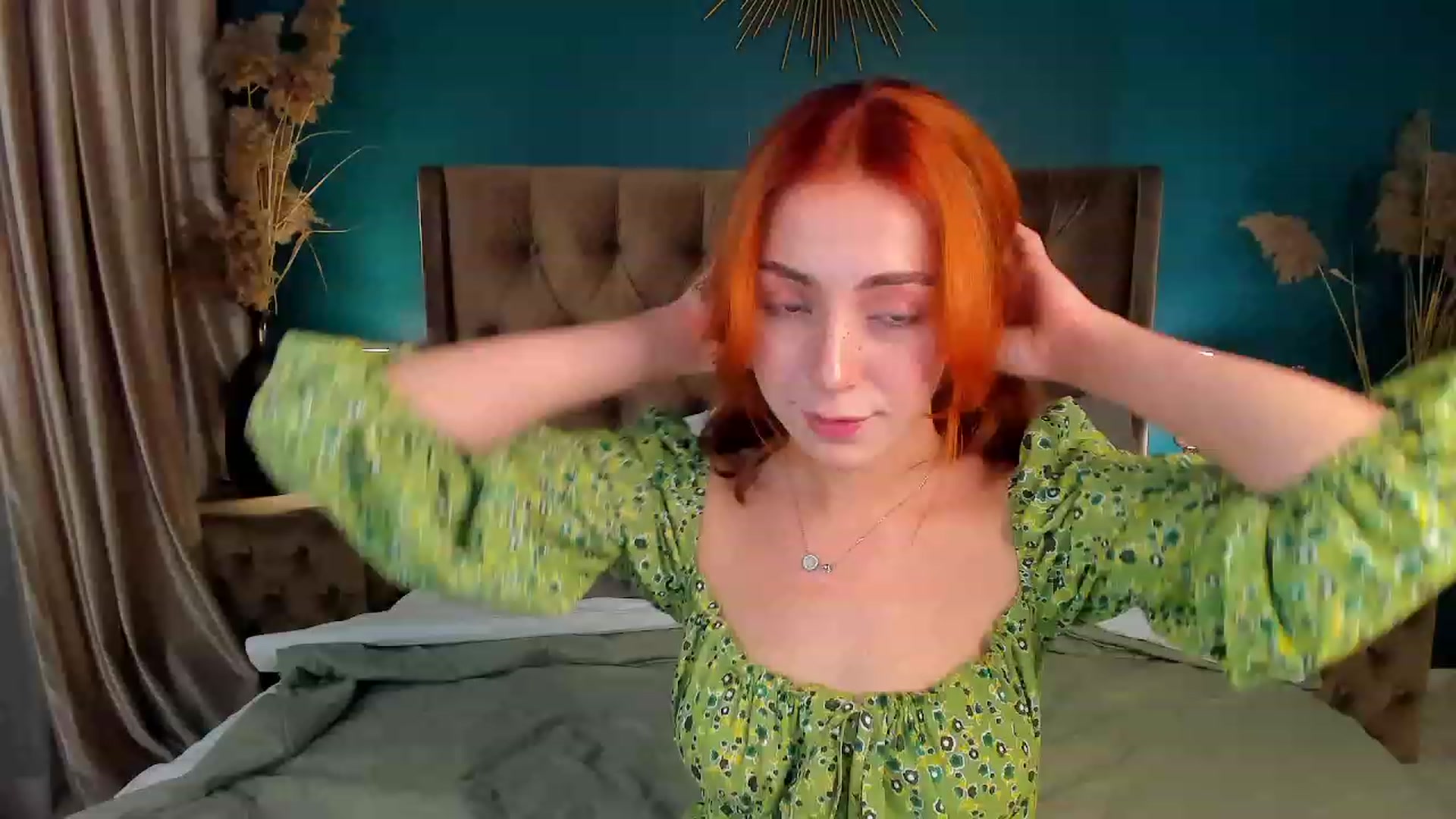 Gallery image thumbnail from ElsaYoung's myfreecams stream on, 08/18/2023, 14:28 image 16 of 20