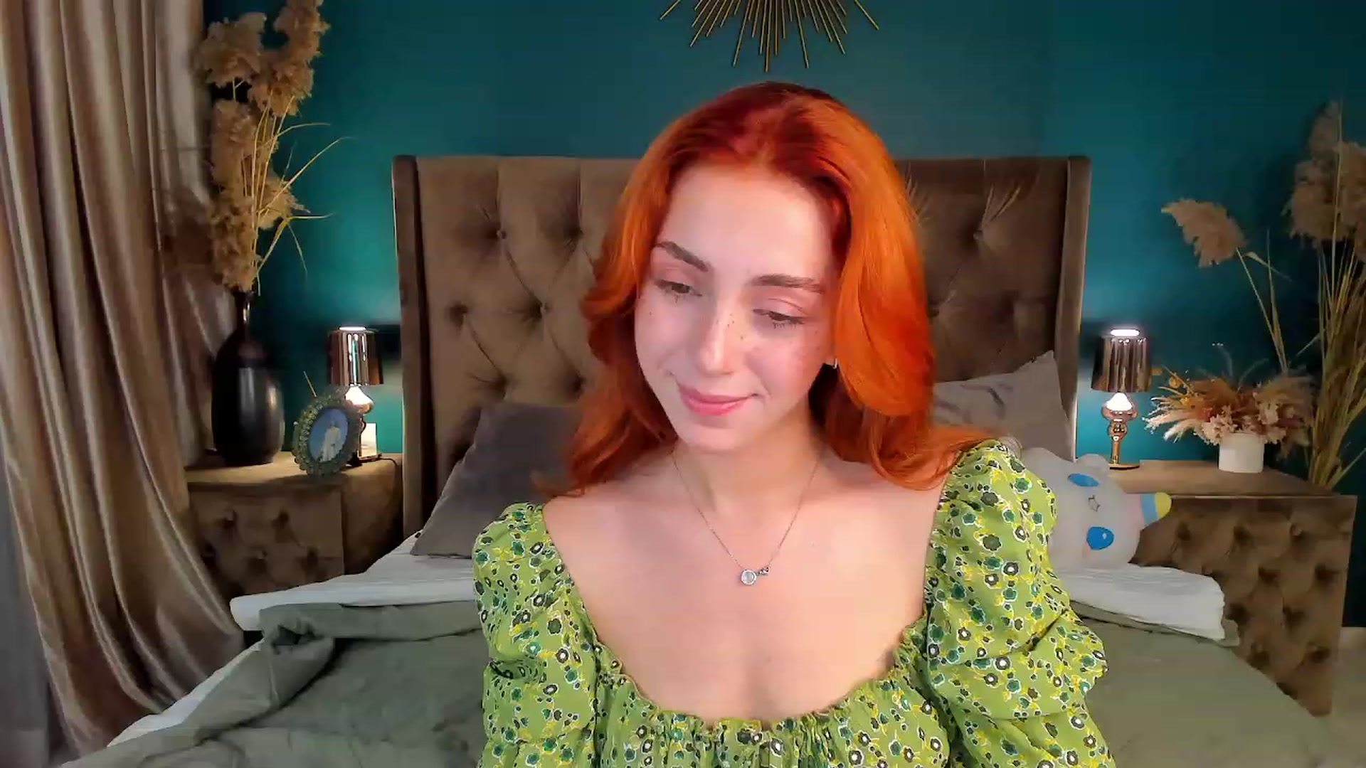 Gallery image thumbnail from ElsaYoung's myfreecams stream on, 08/18/2023, 14:28 image 14 of 20