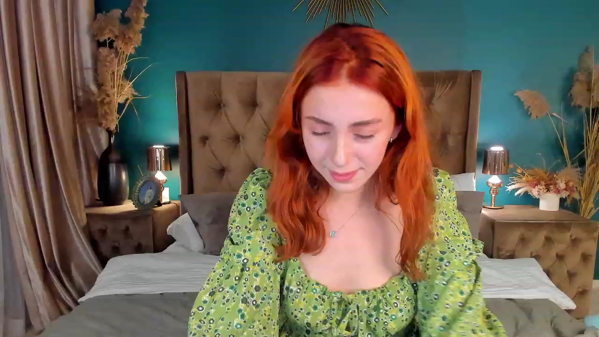 Gallery image thumbnail from ElsaYoung's myfreecams stream on, 08/18/2023, 17:24 image 14 of 20