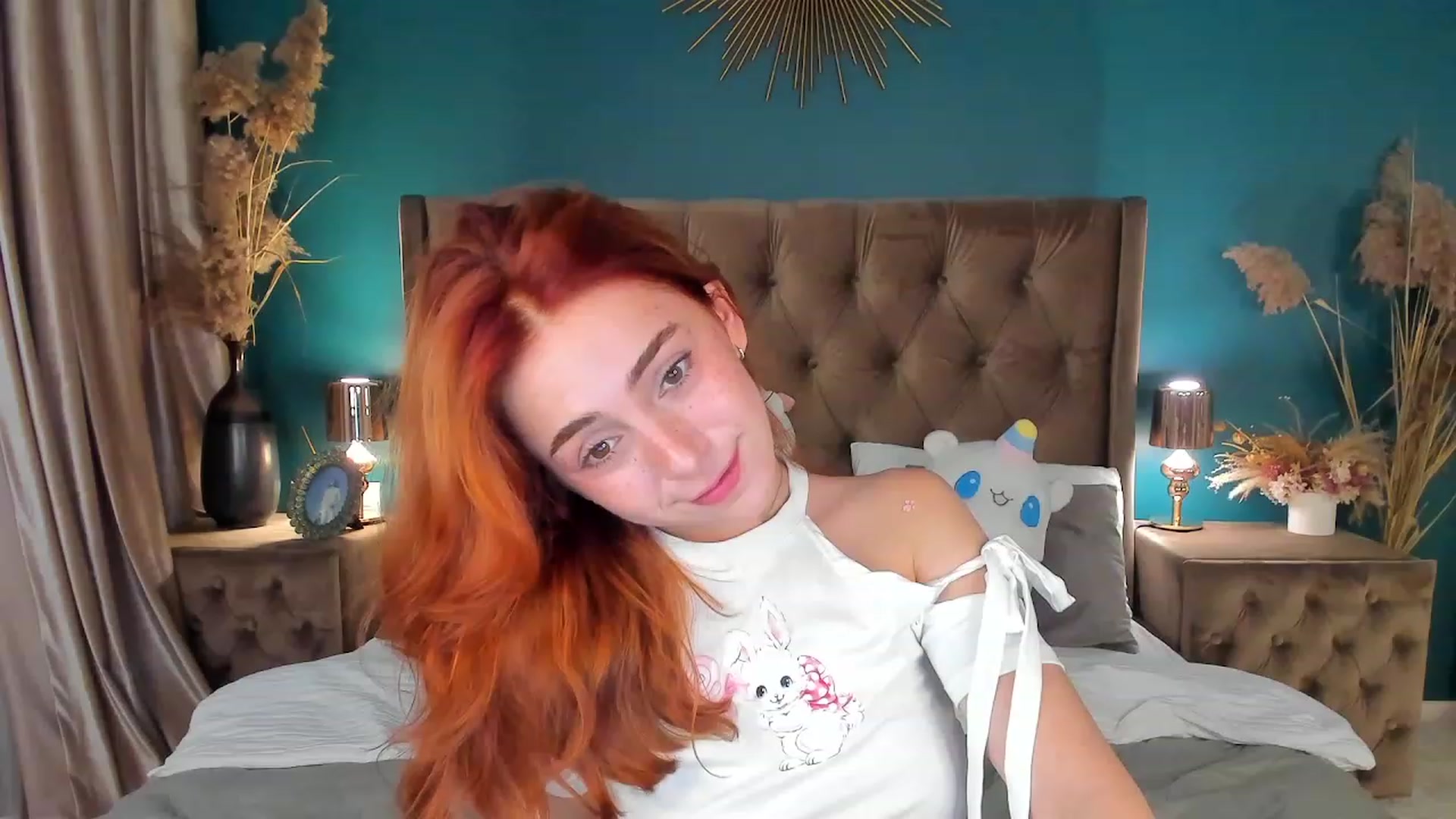 Gallery image thumbnail from ElsaYoung's myfreecams stream on, 08/19/2023, 07:39 image 19 of 20