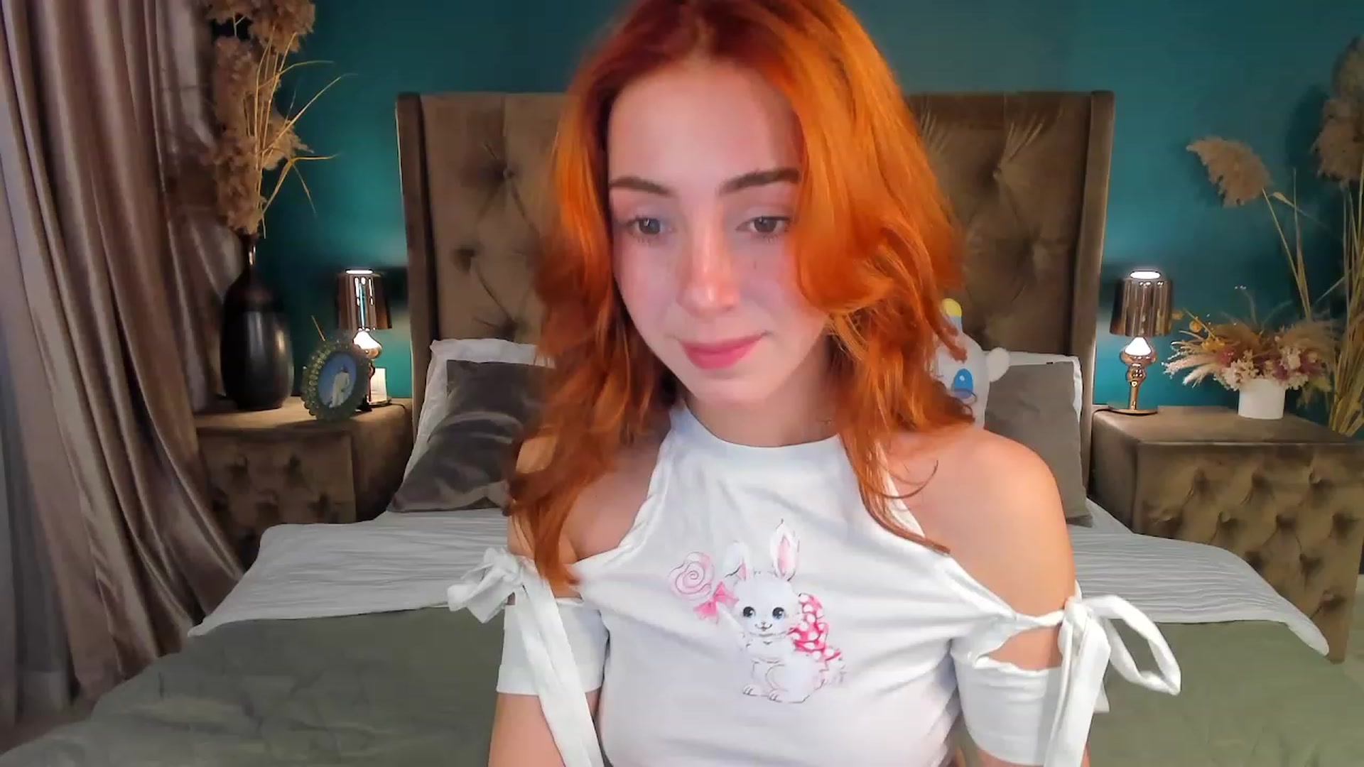 Gallery image thumbnail from ElsaYoung's myfreecams stream on, 08/19/2023, 07:39 image 2 of 20