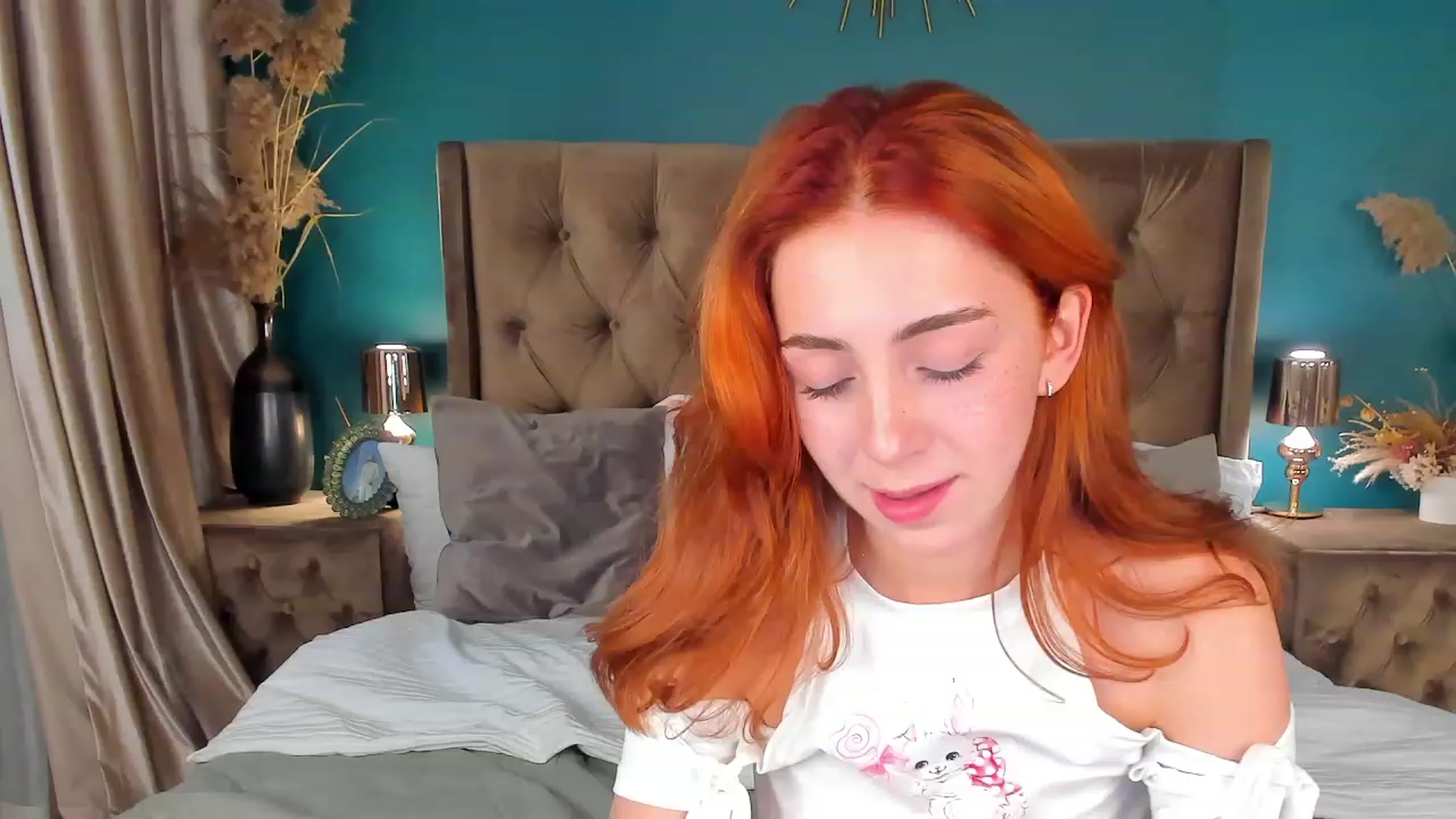 Gallery image thumbnail from ElsaYoung's myfreecams stream on, 08/19/2023, 13:43 image 5 of 20