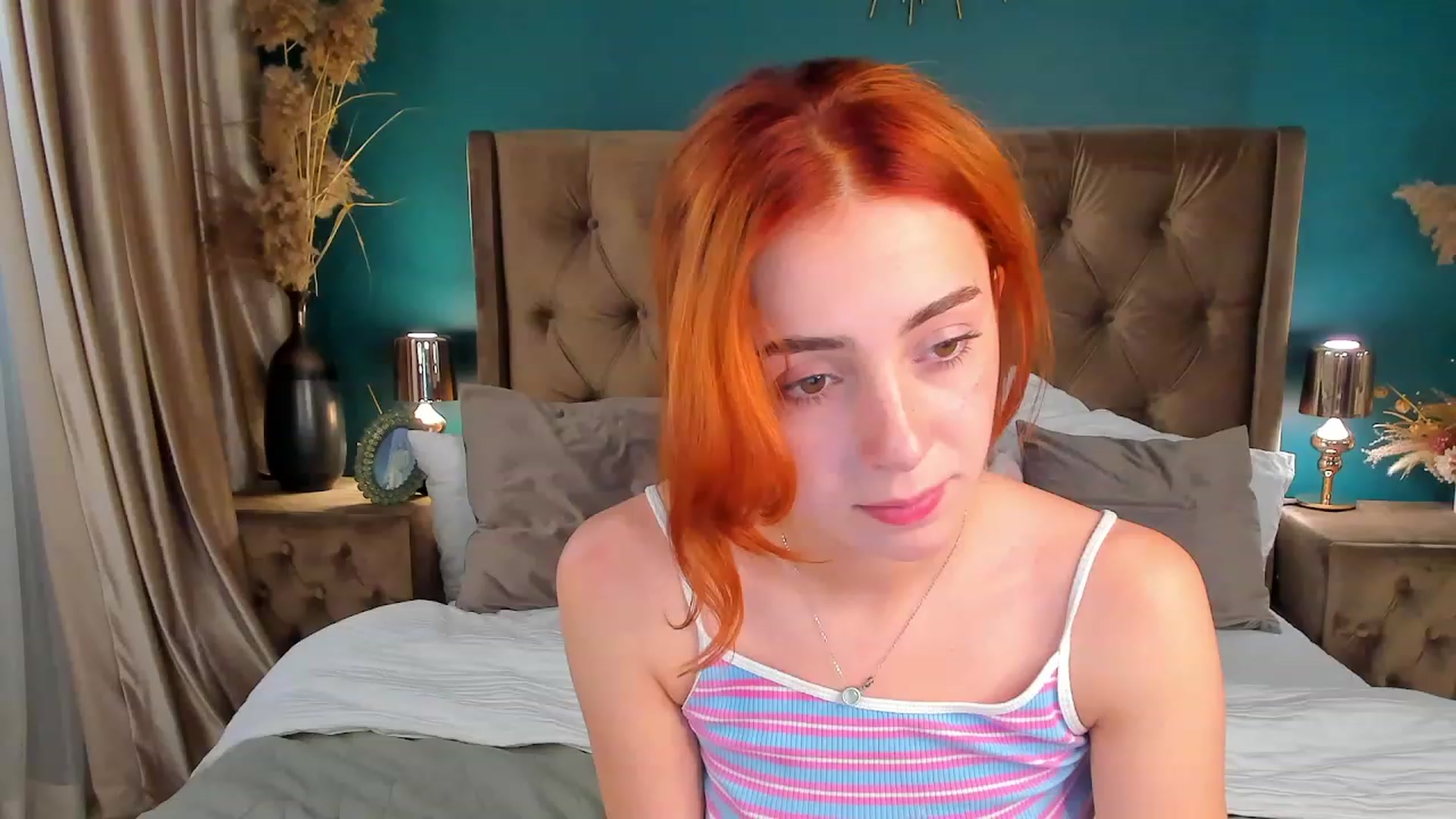 Gallery image thumbnail from ElsaYoung's myfreecams stream on, 08/19/2023, 13:43 image 20 of 20