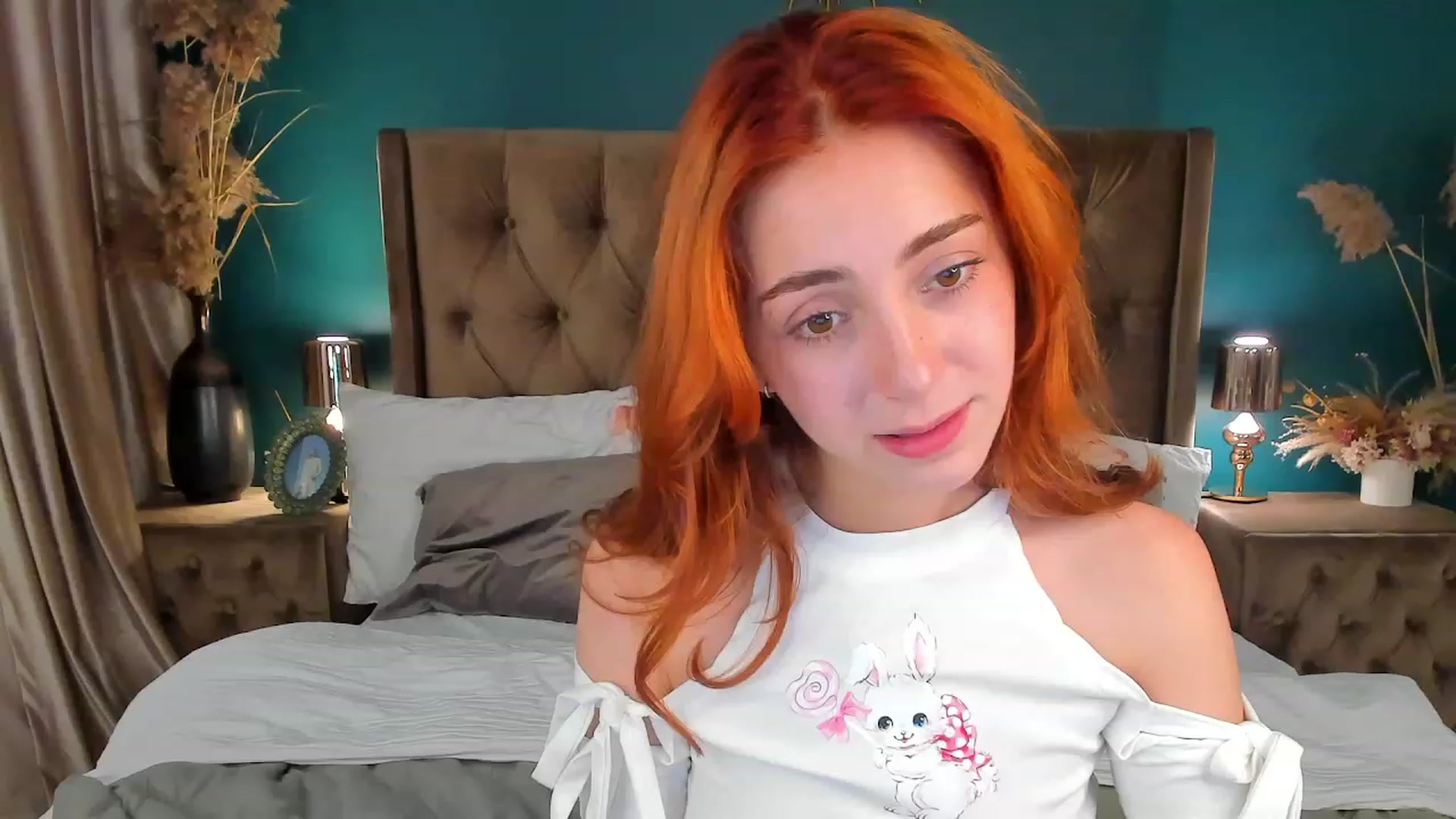 Gallery image thumbnail from ElsaYoung's myfreecams stream on, 08/19/2023, 14:42 image 15 of 20
